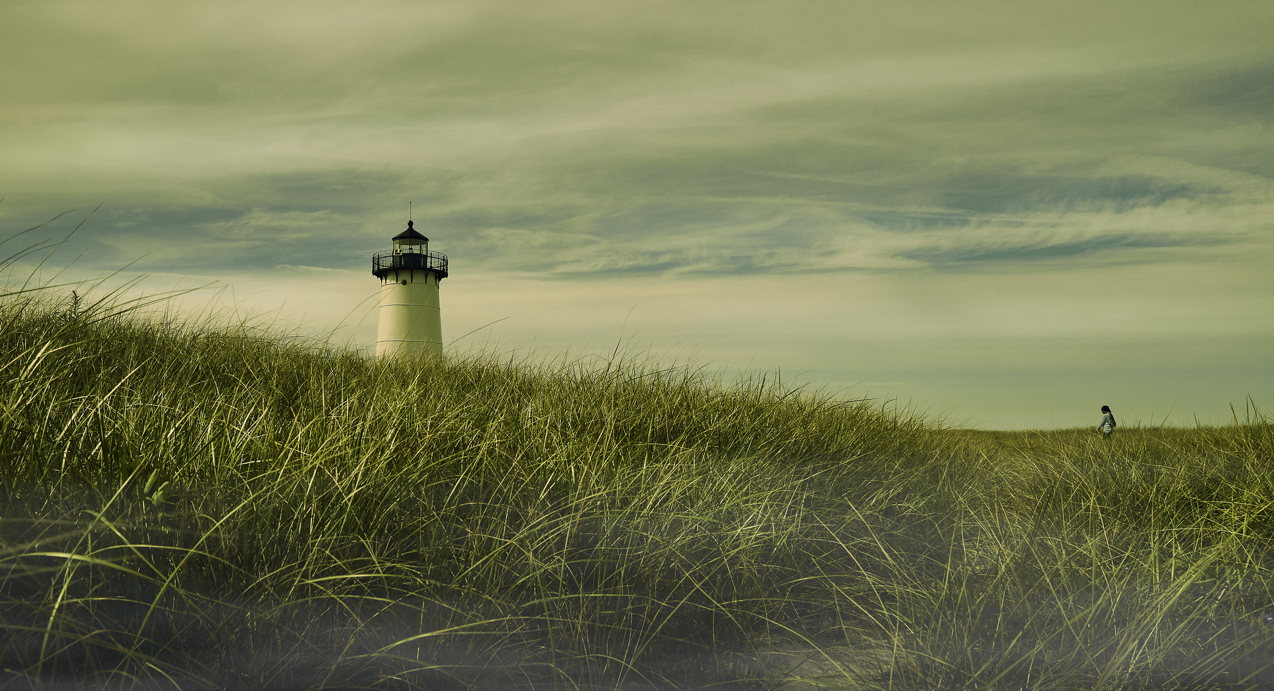 Martha Vineyard Lighthouse_Child_Fog_8286.jpg