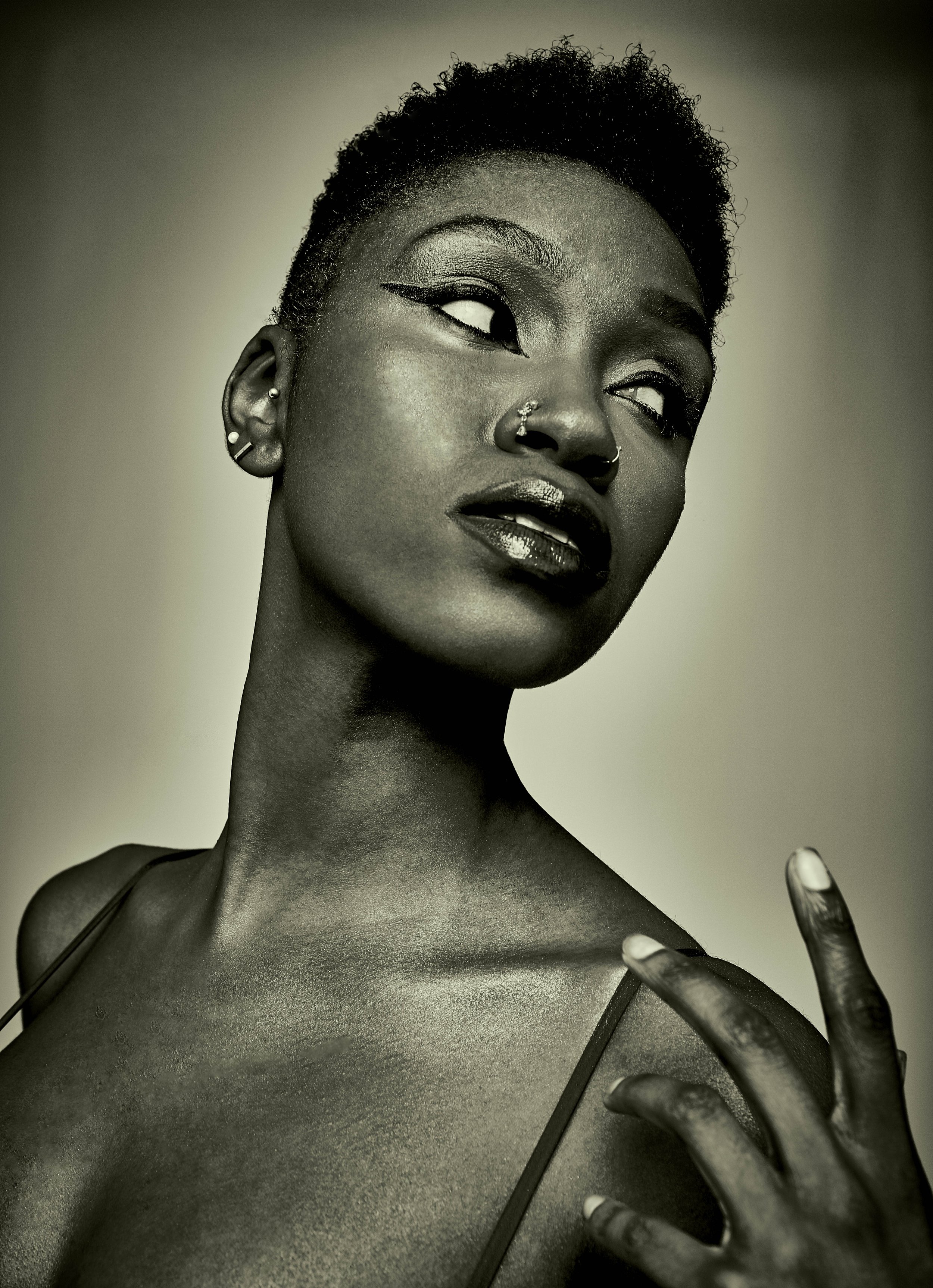 Black Female Model_47A8628_SM.jpg