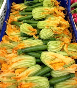 stuffed-squash-blossoms-04-262x300.jpg