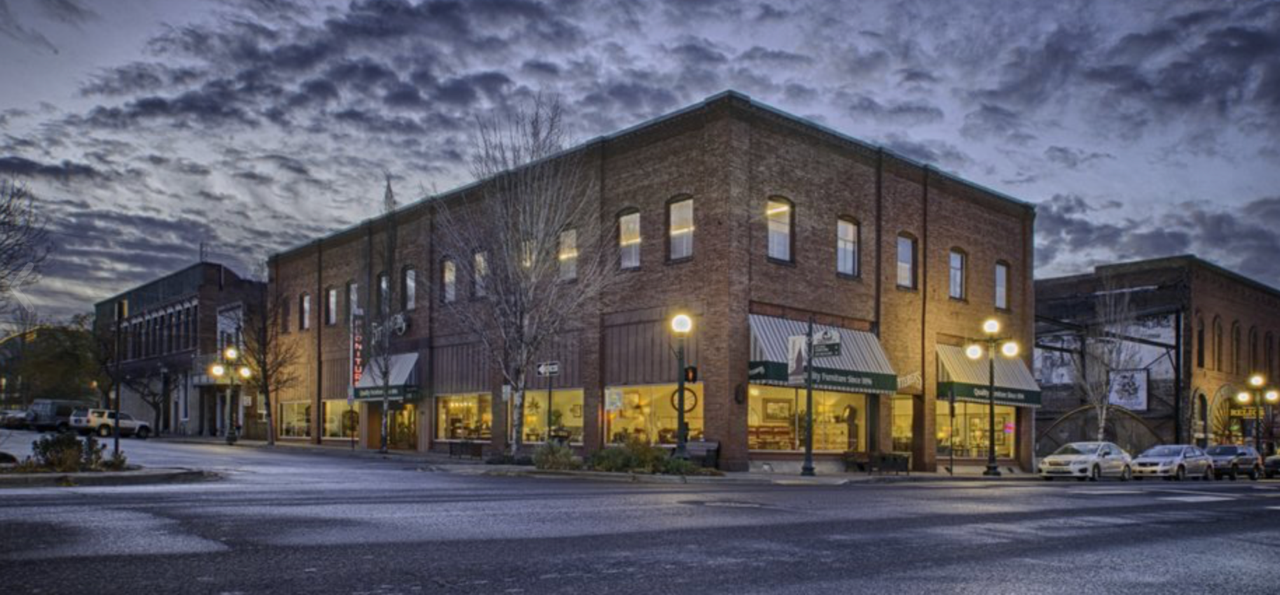Siren Song Le Bistrot Grand Opening - Ellensburg