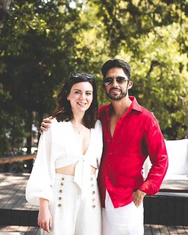 If you could go anywhere in the world for Valentine's Day, where would it be? ⁣
⁣
We booked a trip to South Africa for these two lovebirds @sheisvixen & @fullframe_creative. ⁣
⁣
After stalking all of their stories, it's made us want to go there now too. ⁣
⁣
So whether you are celebrating Valentine's Day... Or enjoying "Galentines Day" (V day for your girlfriend's), we hope you have a wonderful day filled with all kinds of love. ⁣
⁣
PS: Cheers to @fullframe_creative for wearing a red shirt because it is totally on brand for Valentine's Day.
⁣
📷@sheisvixen during her stay @royalmalewane @theroyalportfolio⁣
⁣
⁣
⁣