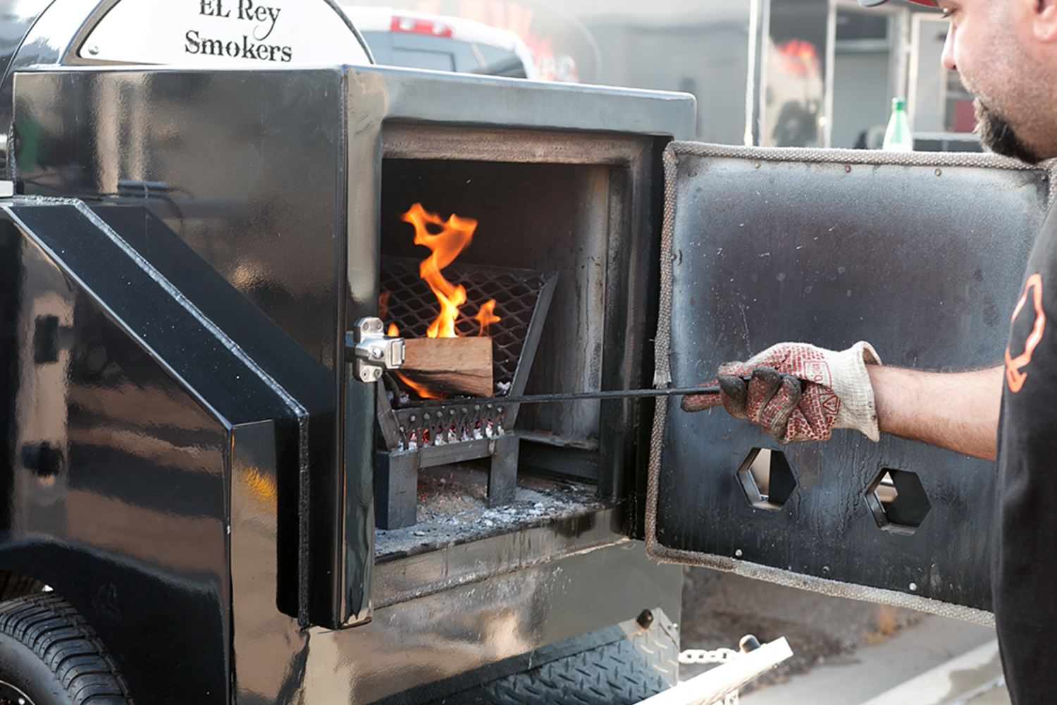 kosmosq_visual identity_bbq fire.png