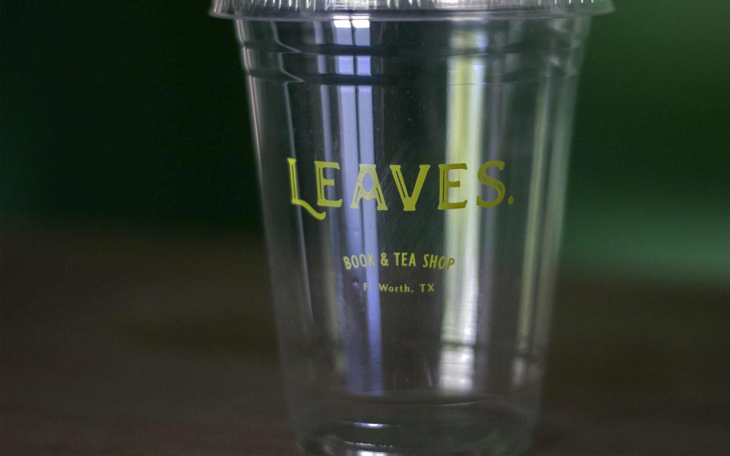 MGC_Leaves_RGB_togo-tea-cup_1.jpg