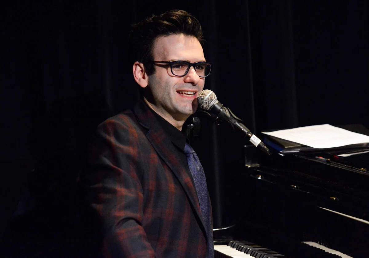 SHKB-Joe-Iconis-Photo-by-Howard-Sherman_DSC4631.jpg