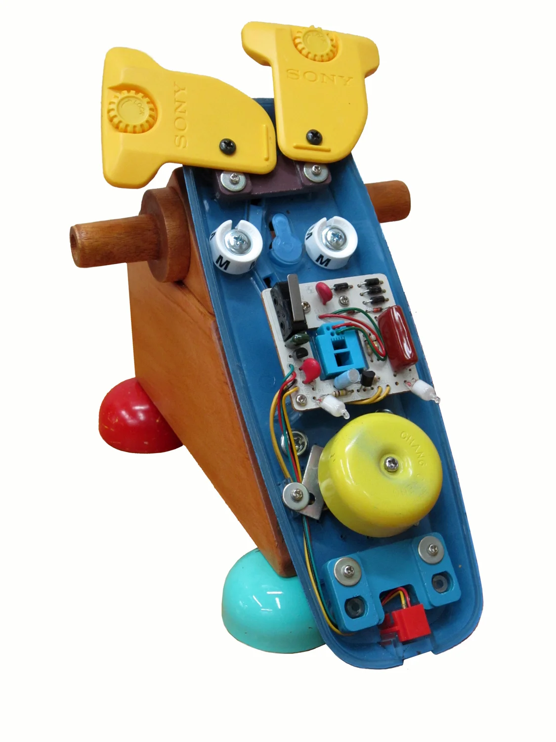 Suite Add-A-line: Sunny, reclaimed materials sculpture, 7" x 6" x 11"