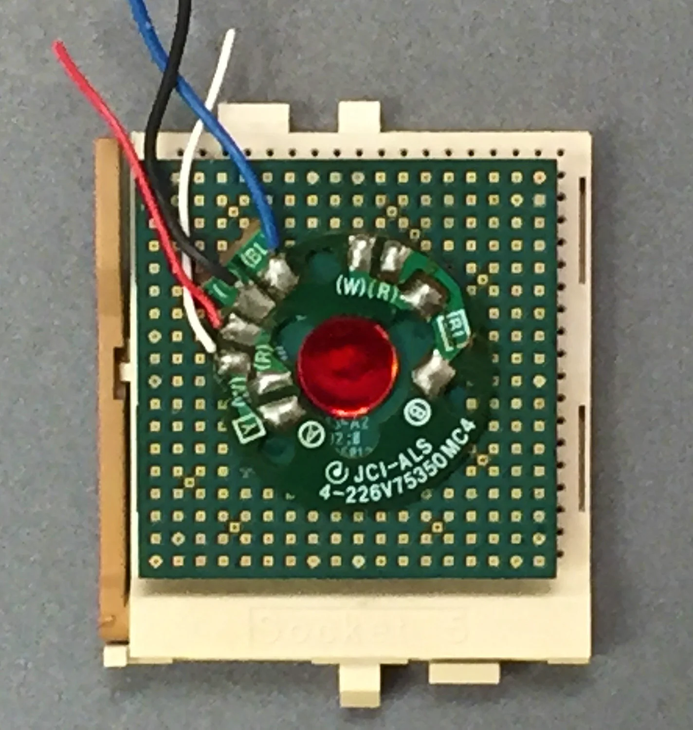red eye, minibyte pin, 3"x 2"