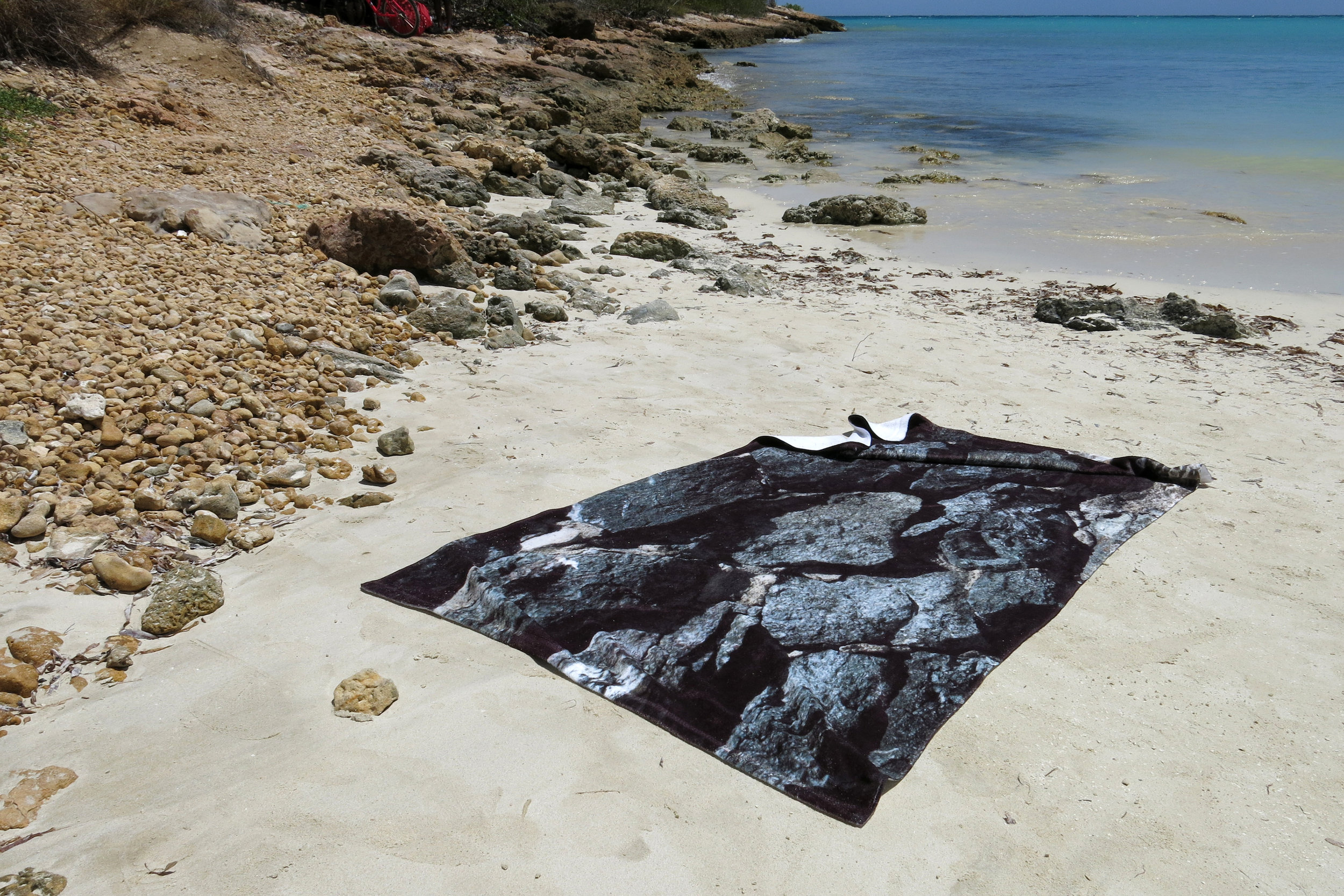 PABLO GUARDIOLA Untitled , 2014, digital c-print, edition of 3 + 2AP, 10" x 15"