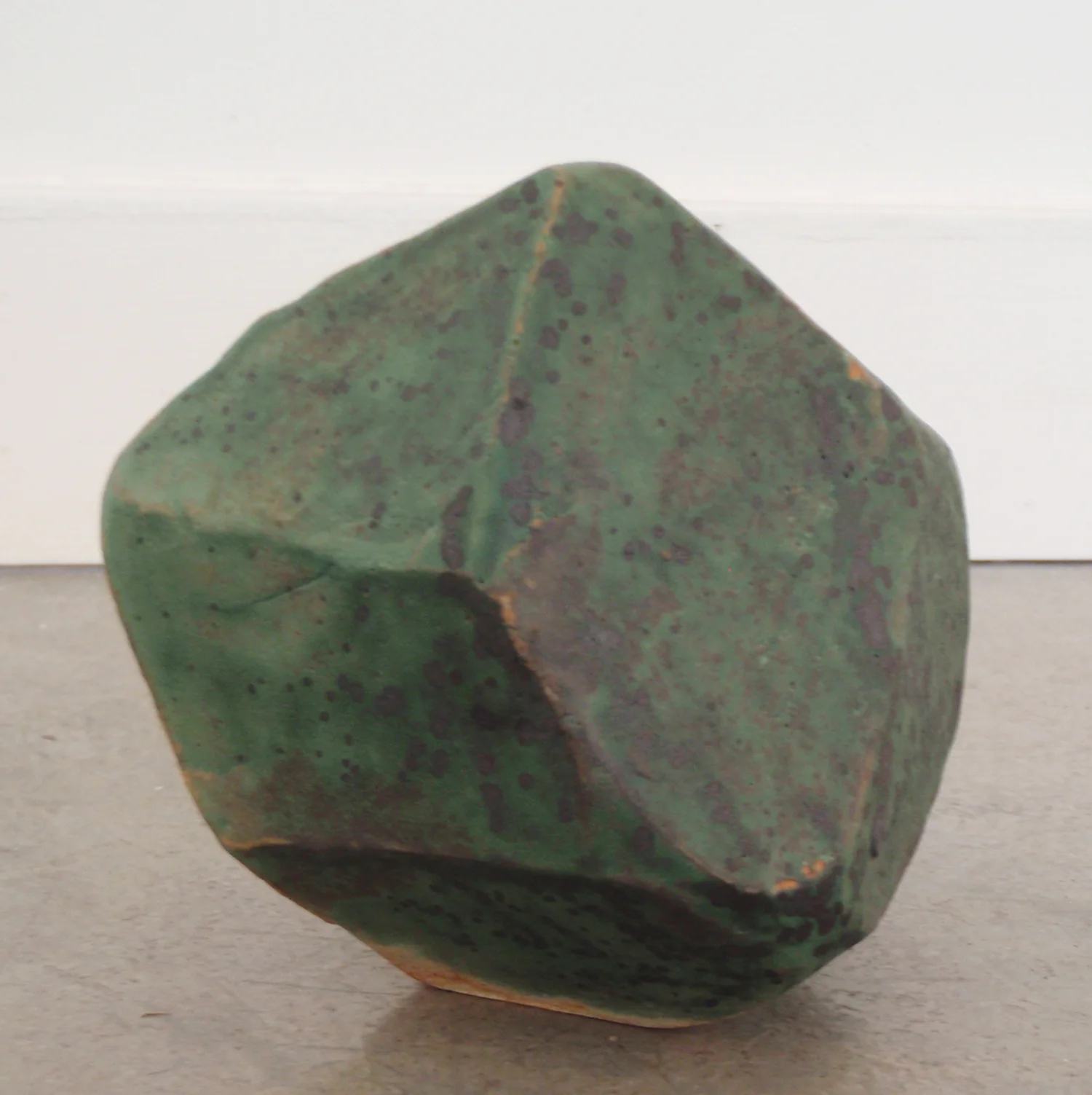 ANNA SEW HOY verte/lichen , fired stoneware, 4" x 3.5" x 3.75", 2012