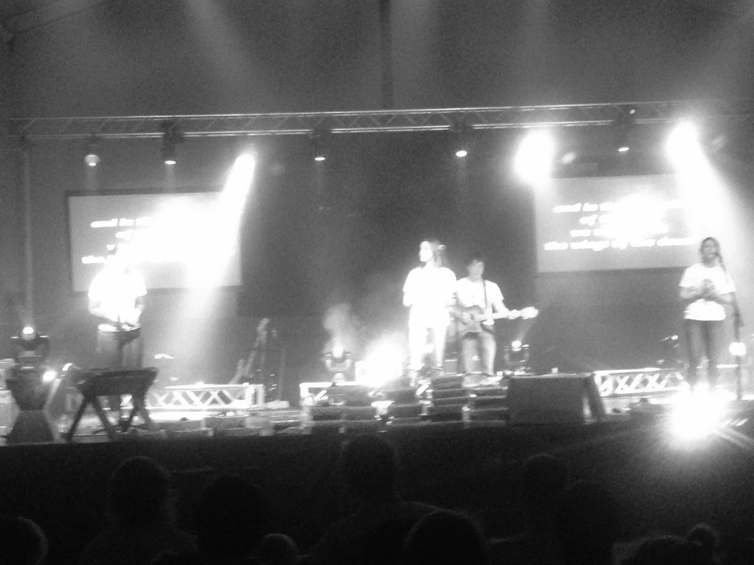 stage pic bl wht.jpg