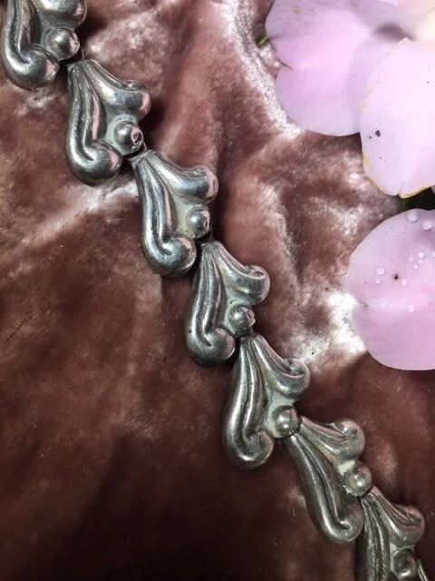 Vintage 40's sterling silver swirl bracelet