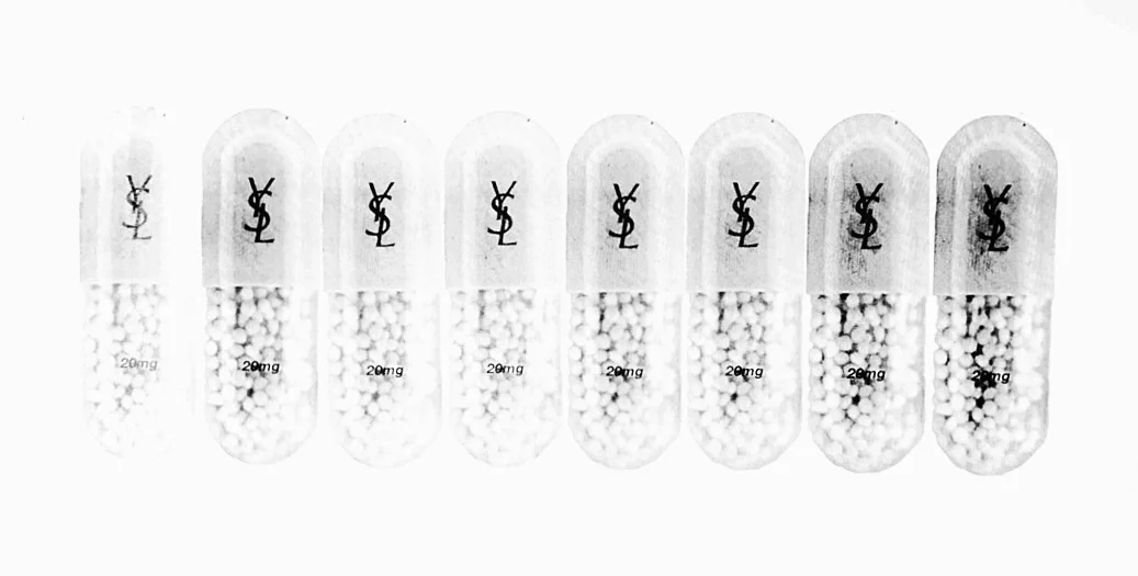 Why+Do+I+Love+YSL+So+Much?+30x54.jpg