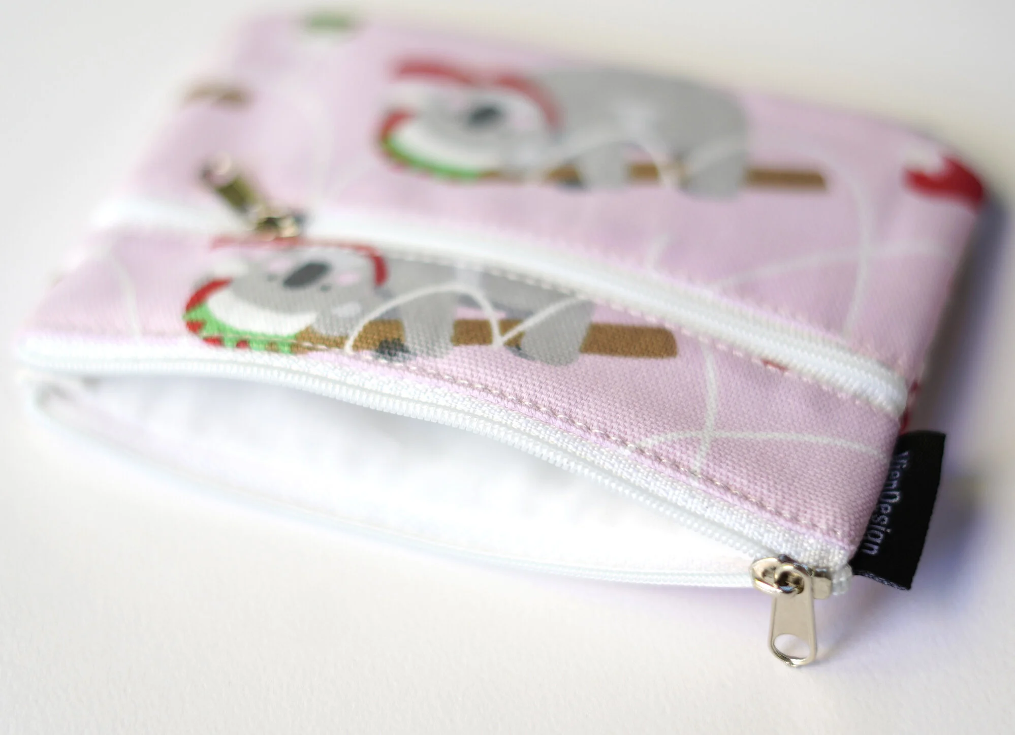 Viendesign Small Purse _ Koala Xmas 05.jpg