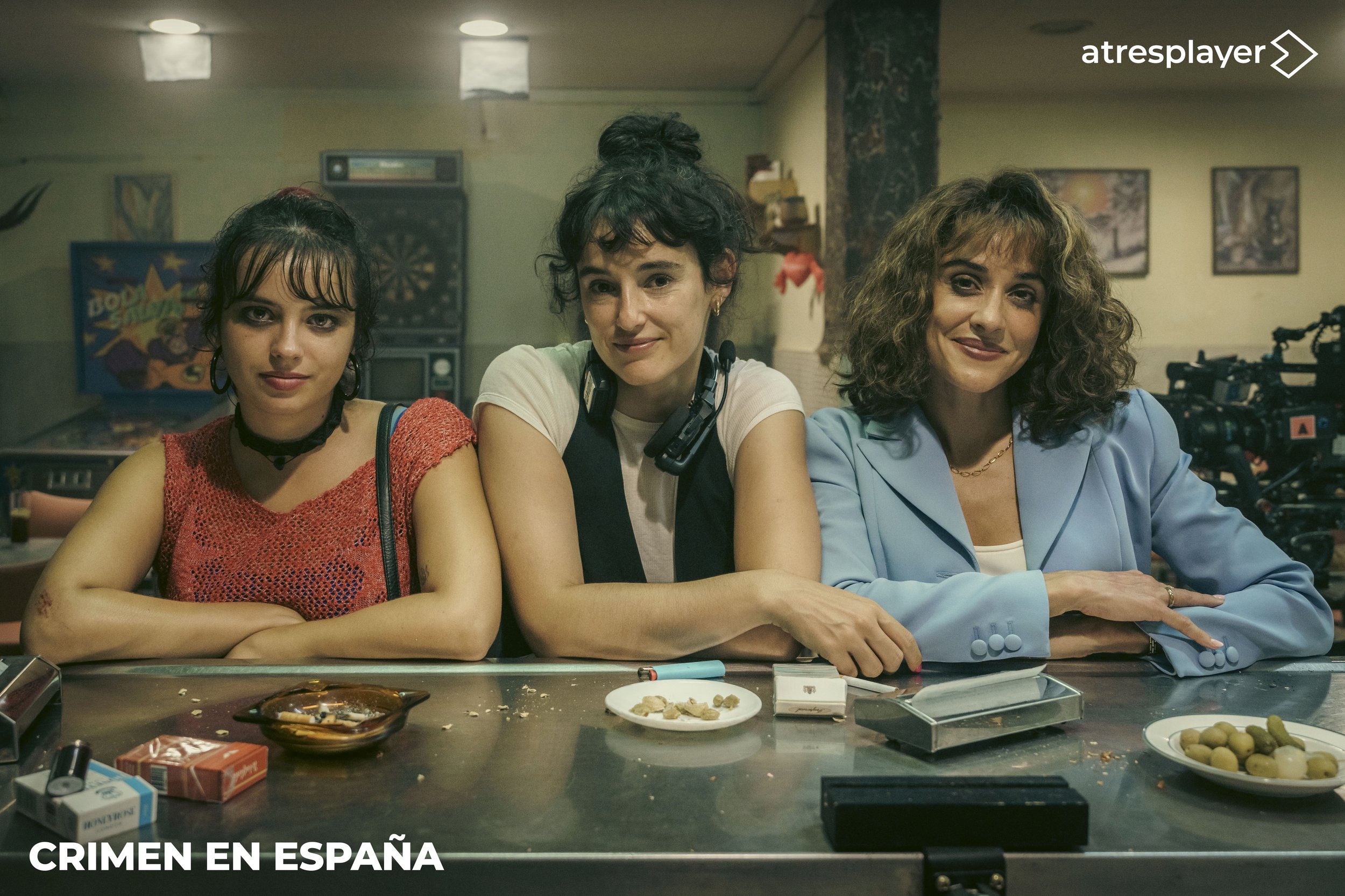 arranca-rodaje-crimen-espana-nueva-serie-original-atresplayer-protagonizada-macarena-garcia-belen-barenys_69.jpg