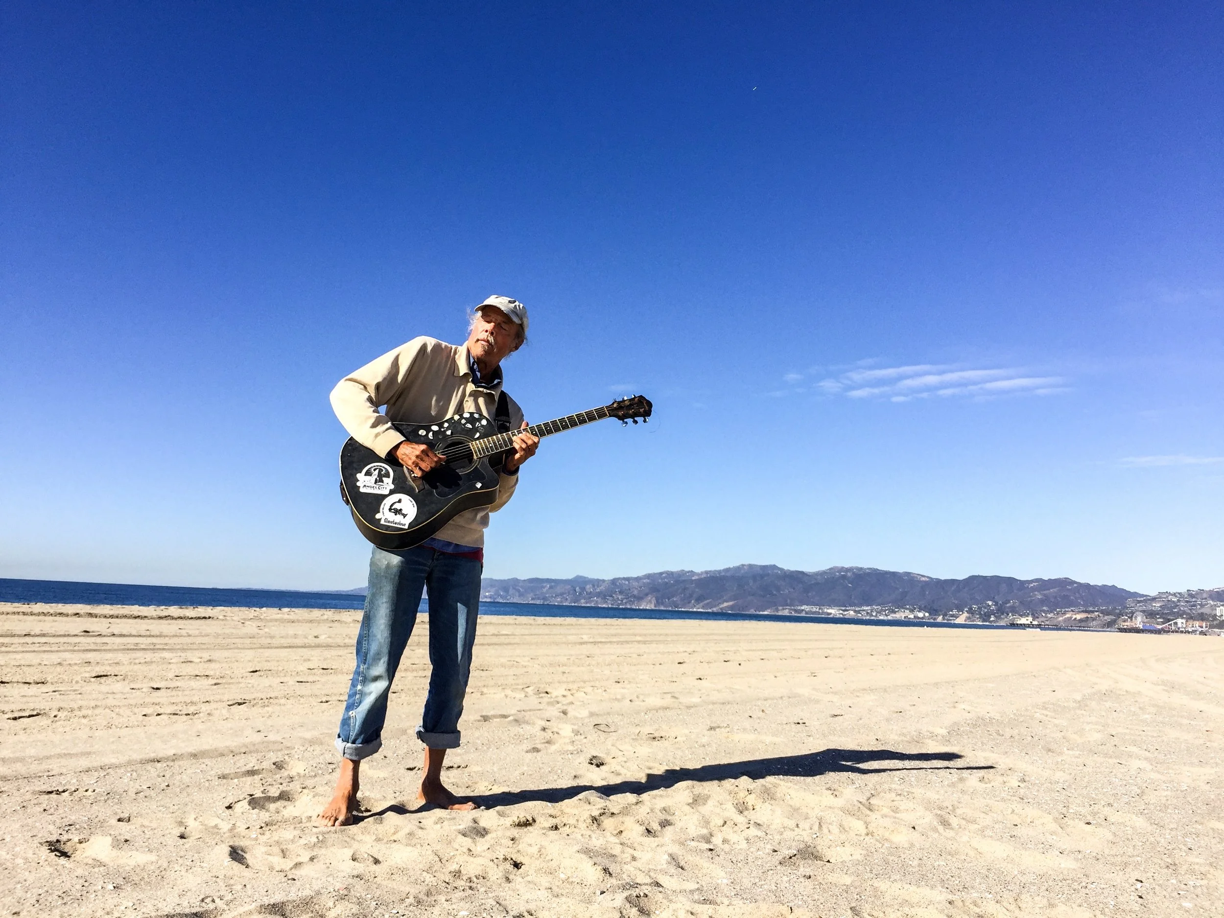 Meet Local Guitarist JOE NUCCI in Venice Beach, California