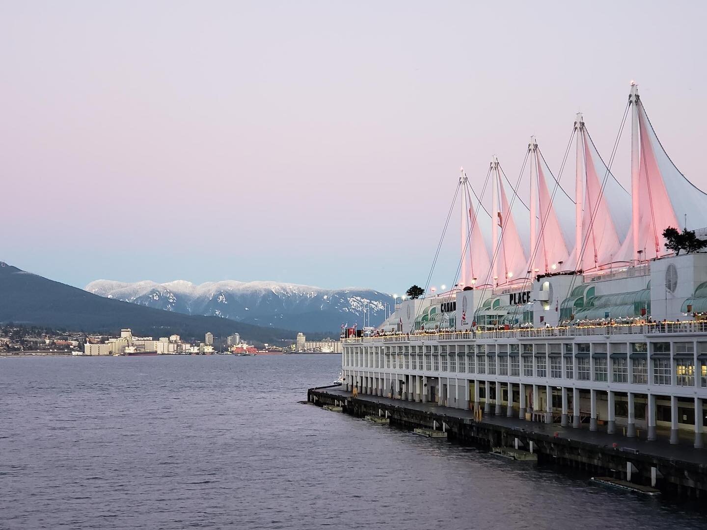 Pastel lavender-blue skies 😌✨〰➿➰ no filter :) Vancouver doesn&rsquo;t need one
