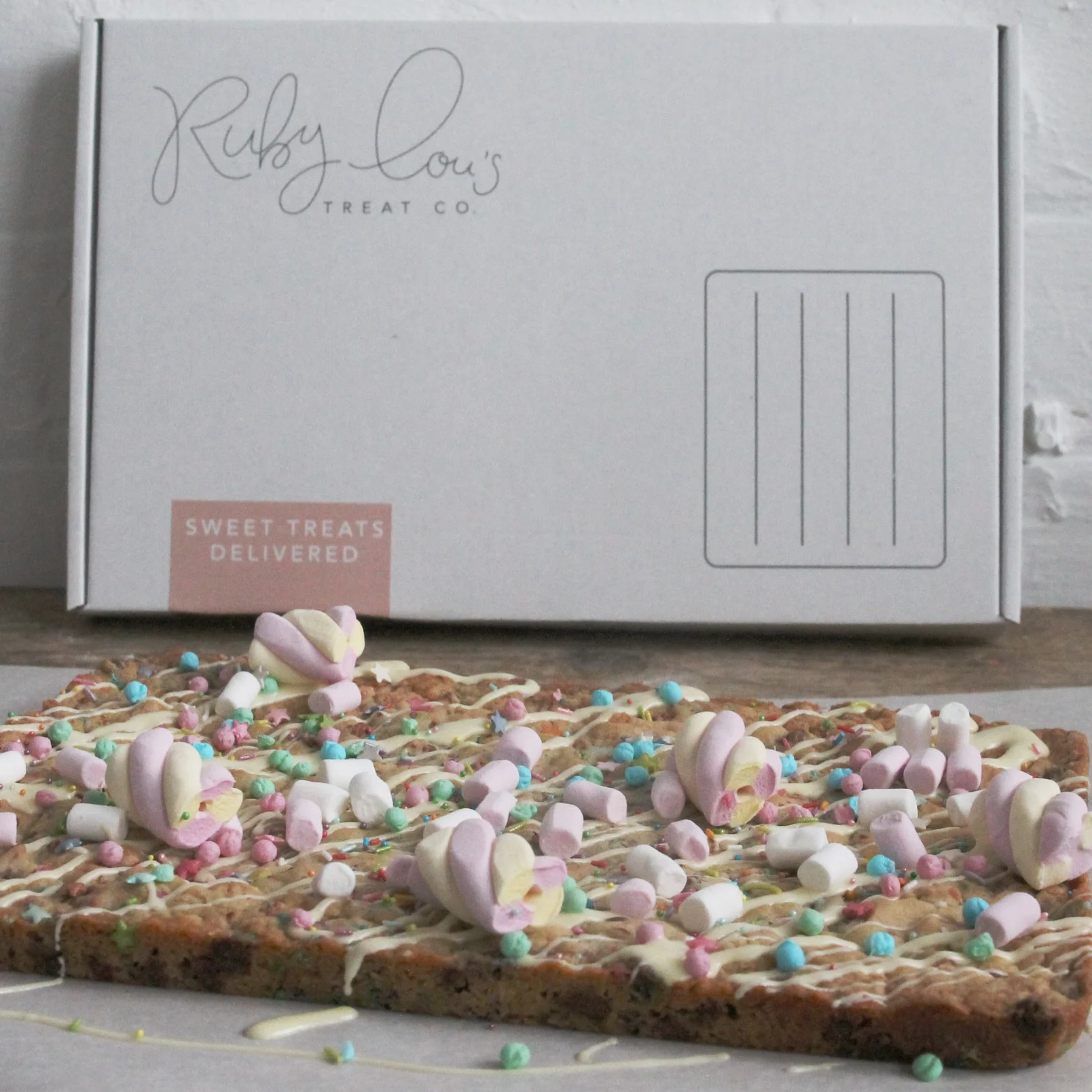 unicorn cookie slab in the post