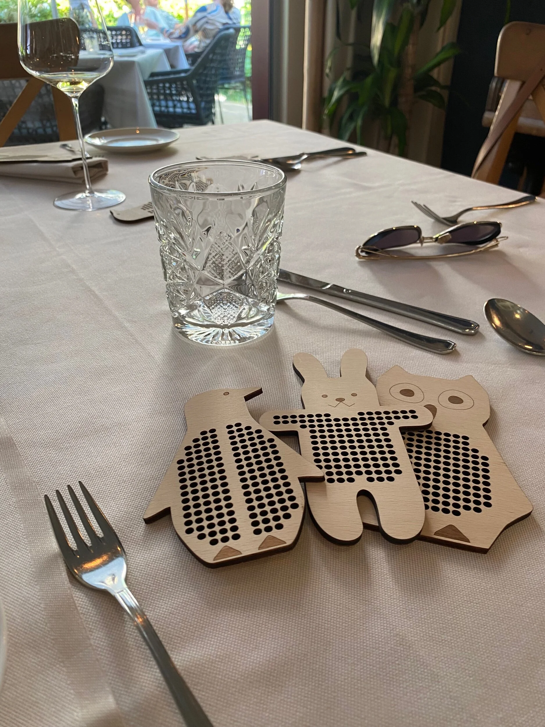 C0DFF6BA-165B-409C-829E-30D5C0FD081F