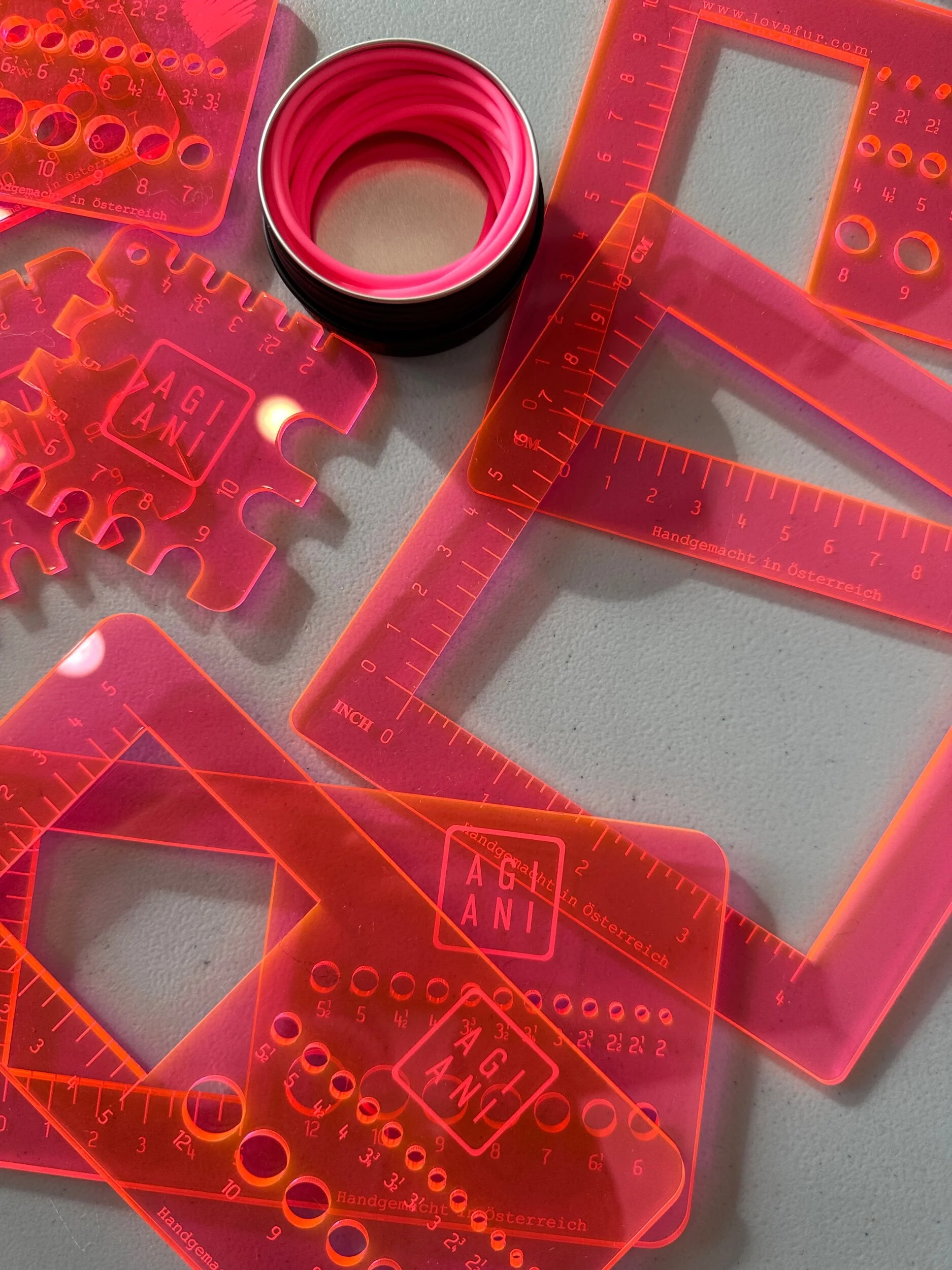 8EE4B50F-5DA1-4CEC-B083-2D3C7B3B8113