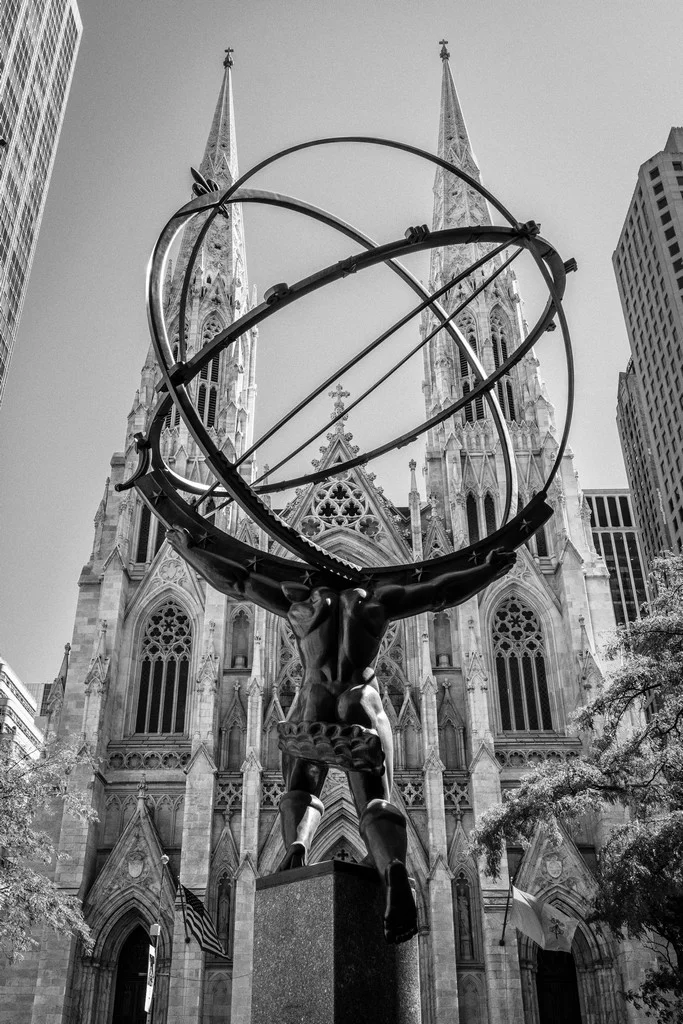Atlas Facing St Patrick's Cathedral on 5th Ave