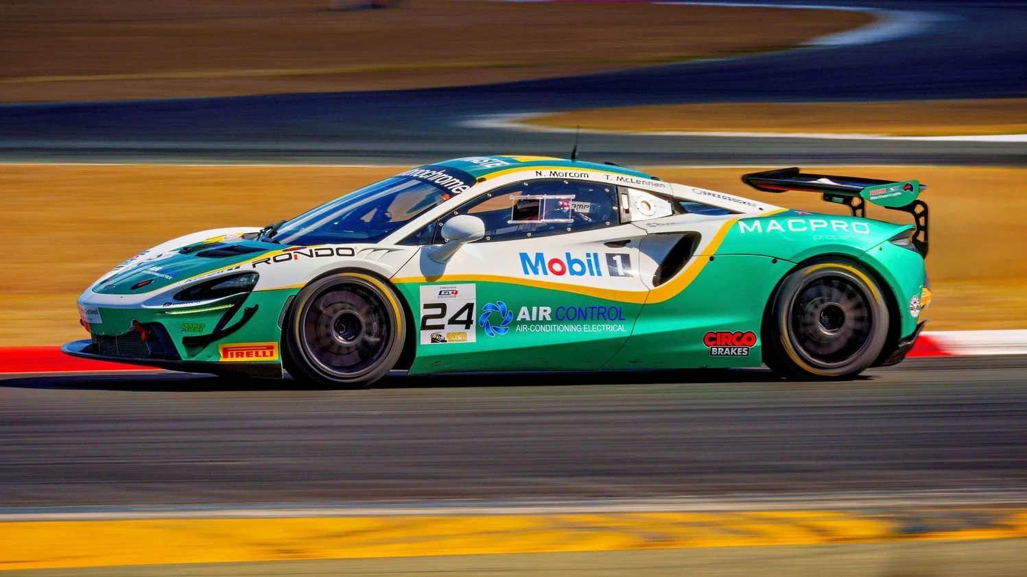 McLaren GT4 @Queensland Raceway