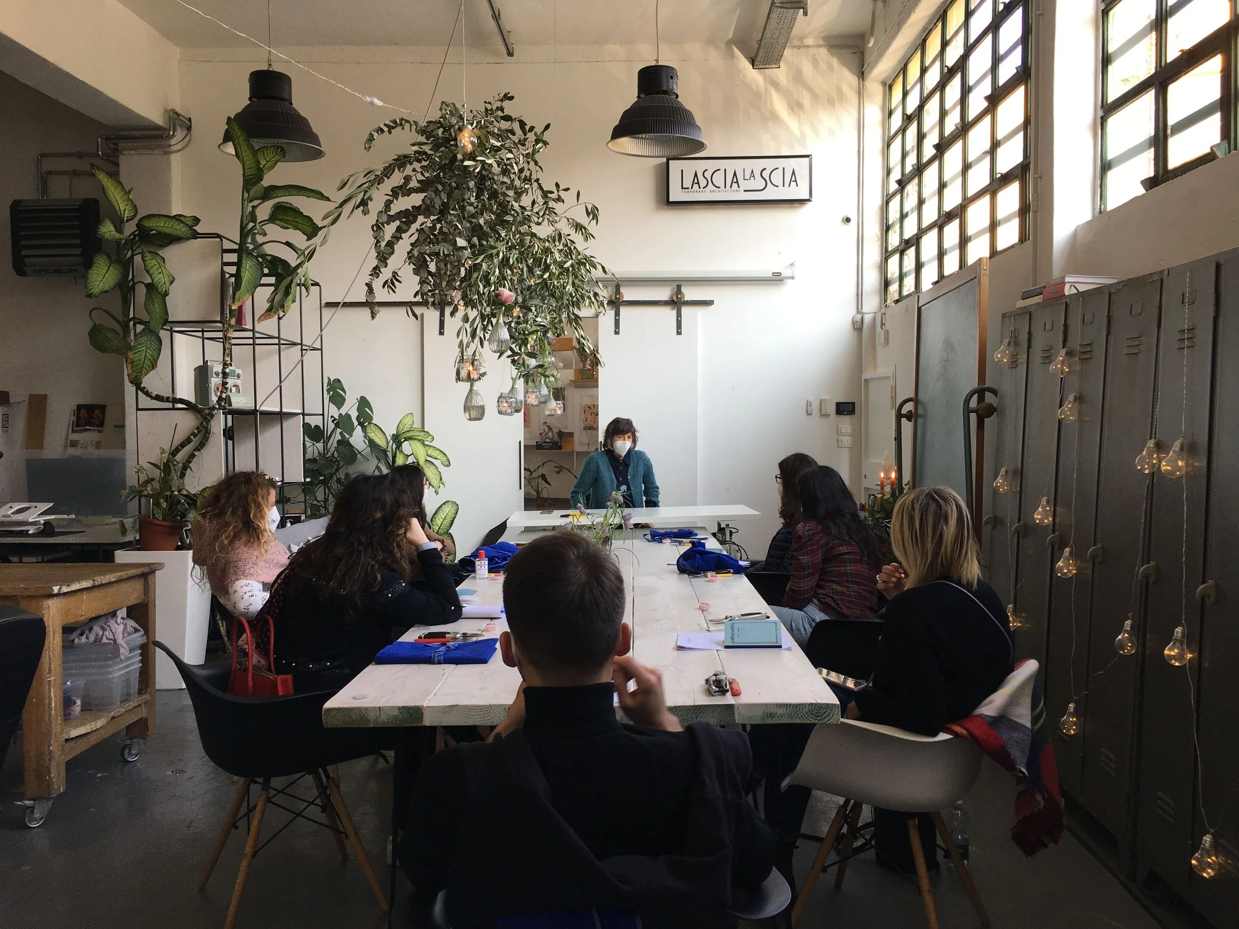 Corso intensivo base di floral design a Milano