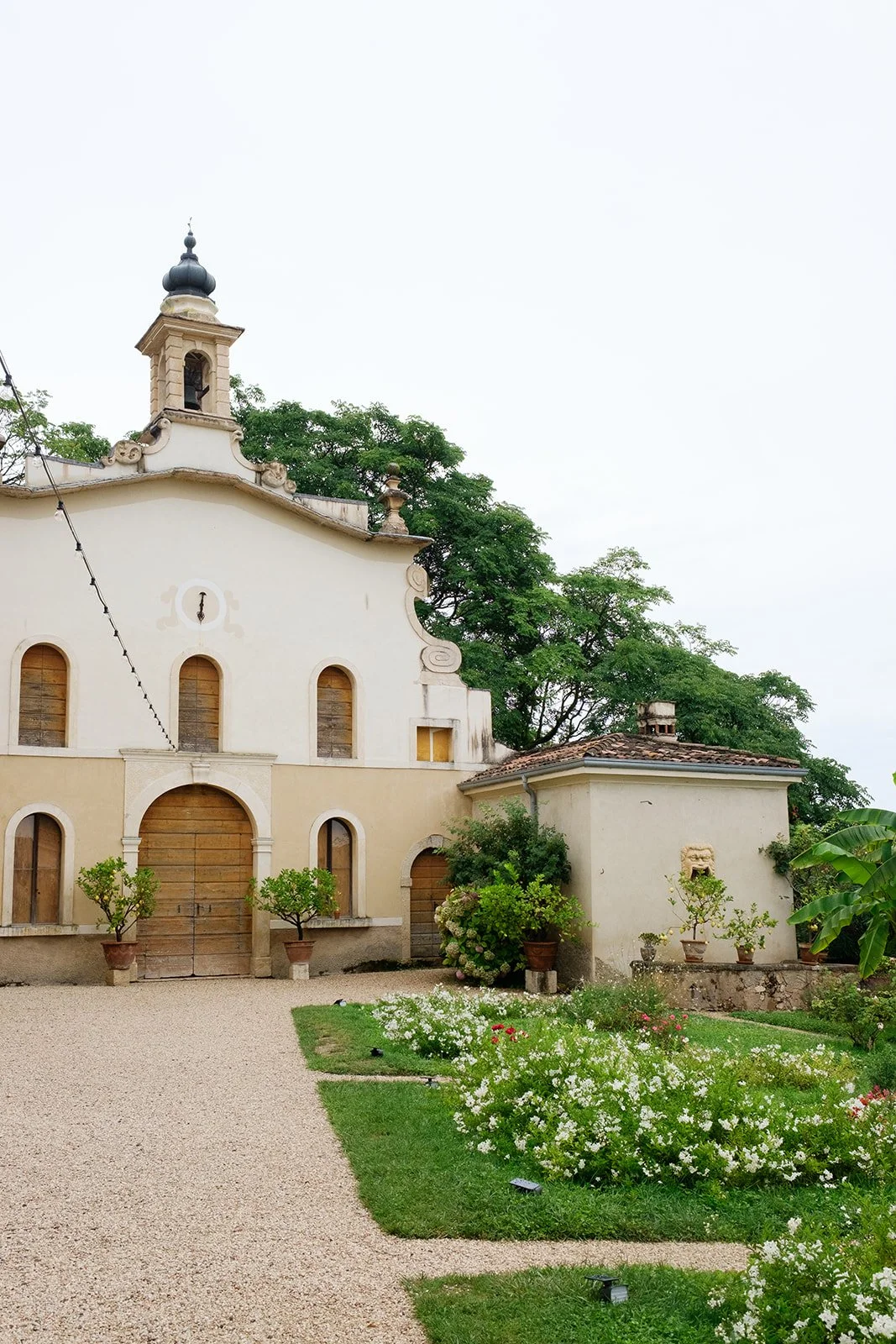 tania muser fiorista flower designer verona giardino italiana chiesetta