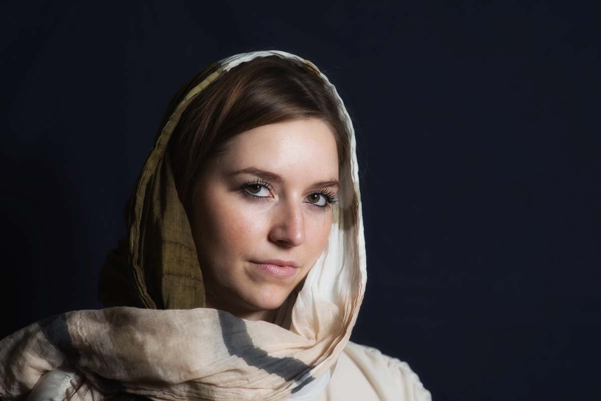 portrait-36-LRW_1413-Edit.jpg