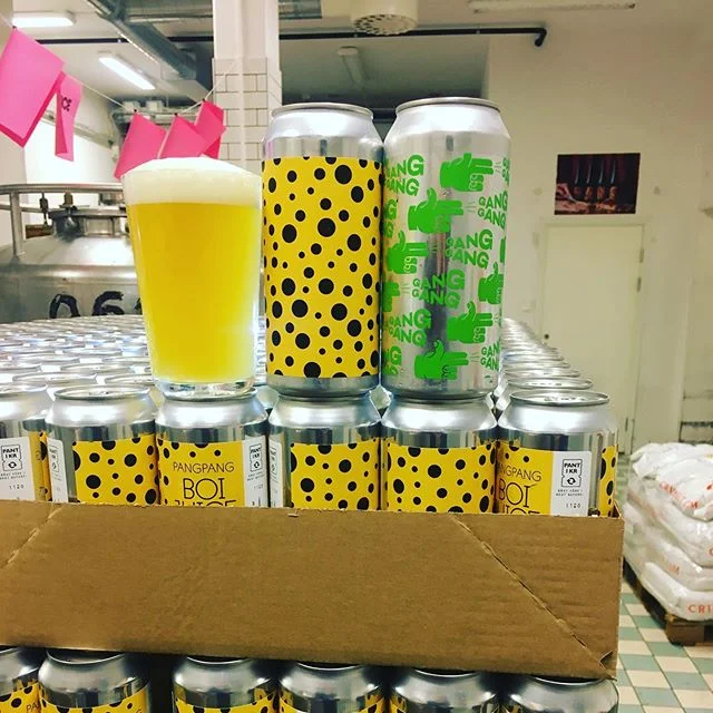 Boioioioioi juice on 44s??
💛🖤💛🖤💛🖤💛🖤💛🖤💛🖤💛🖤💛
But whats that standing next to it? 
GangGang fuckers!!