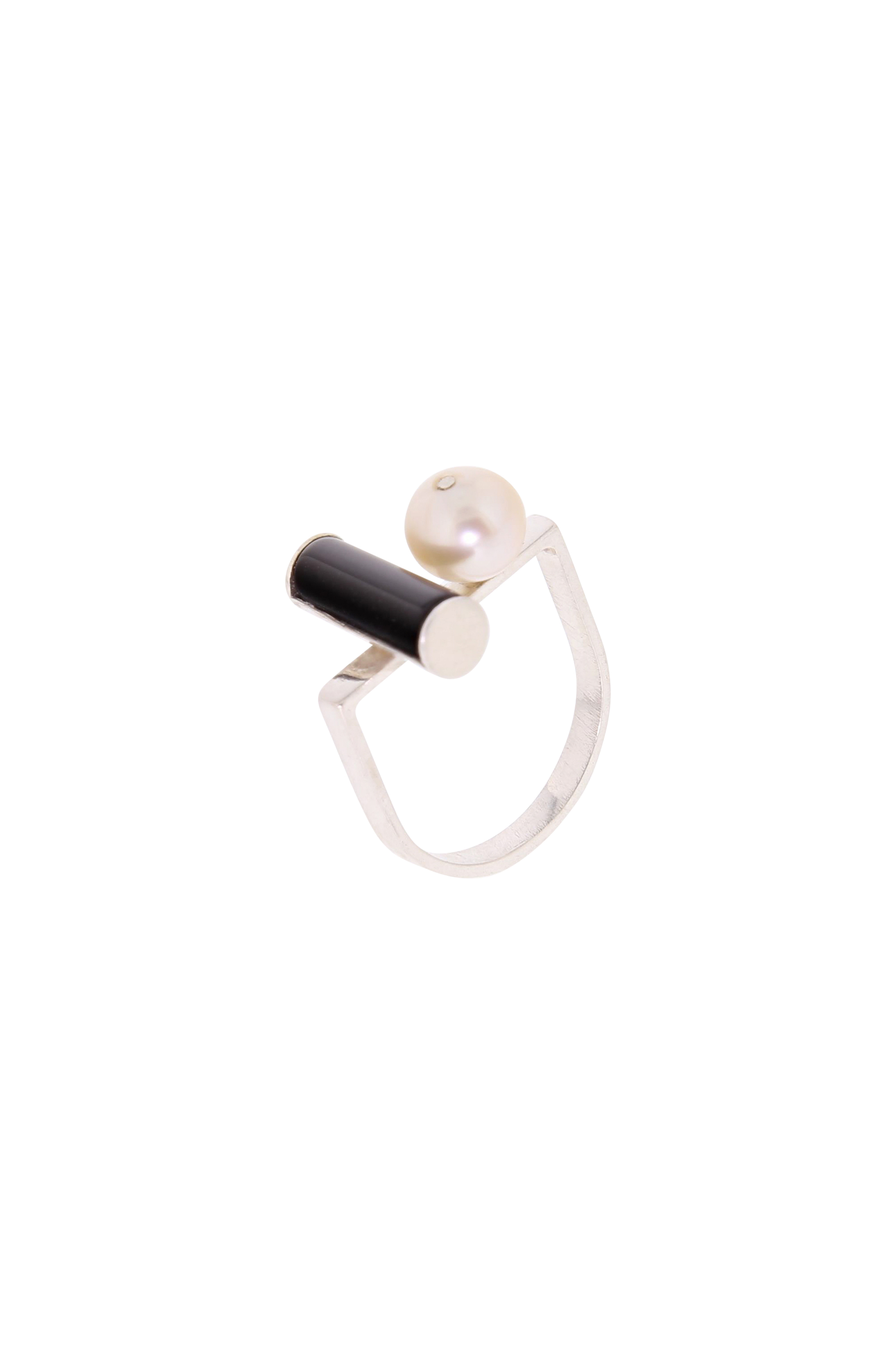 Studio Collect - Jewelry - Ring - BR4..jpg