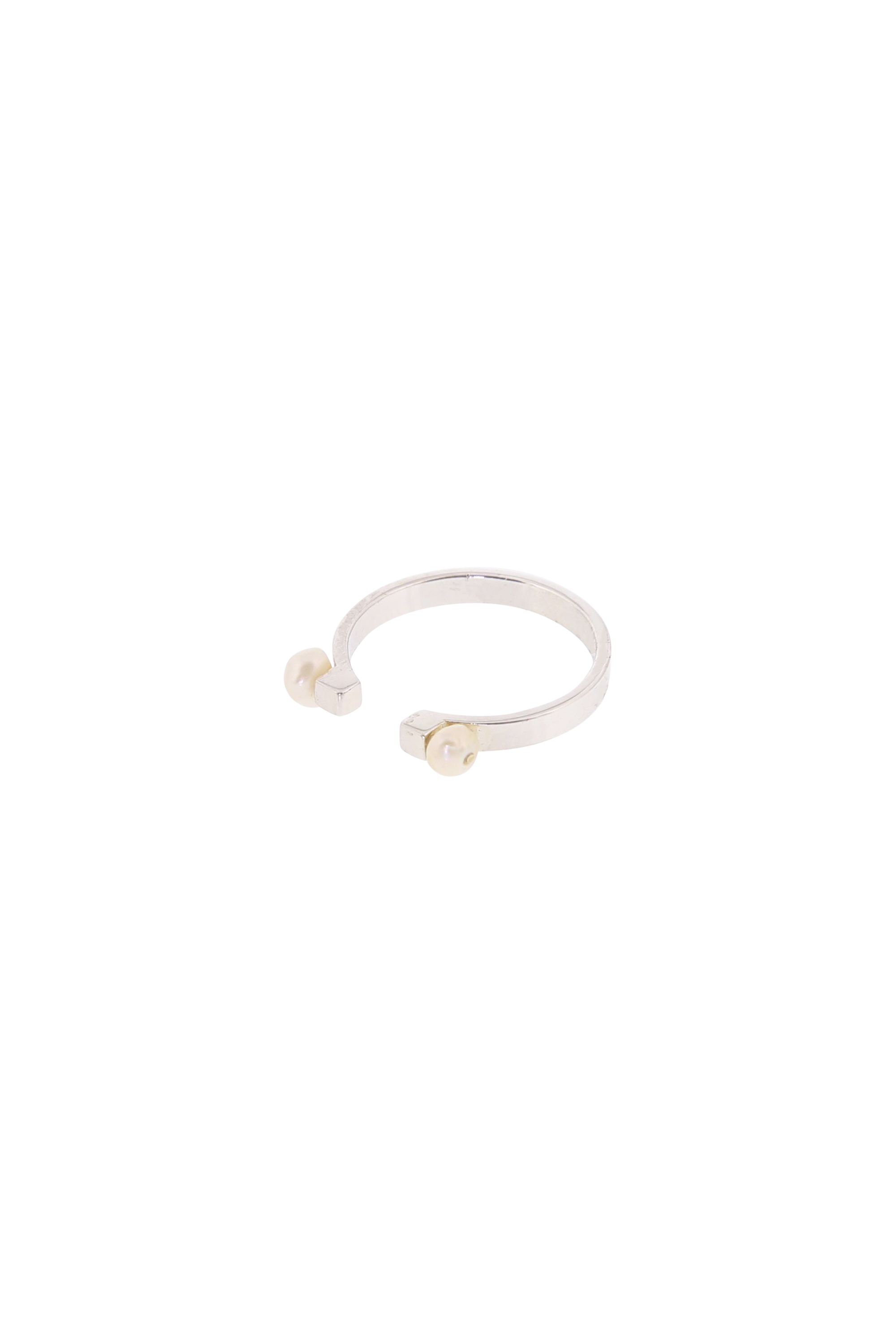 Studio Collect - Jewelry - Ring - CR3..jpg