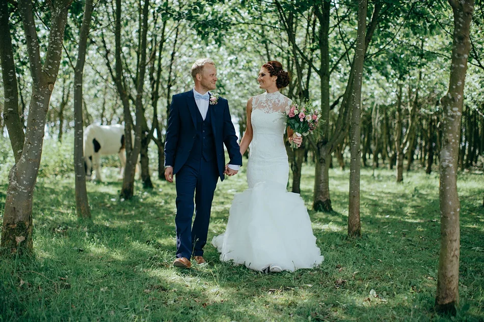 Sarah & Simon: Married