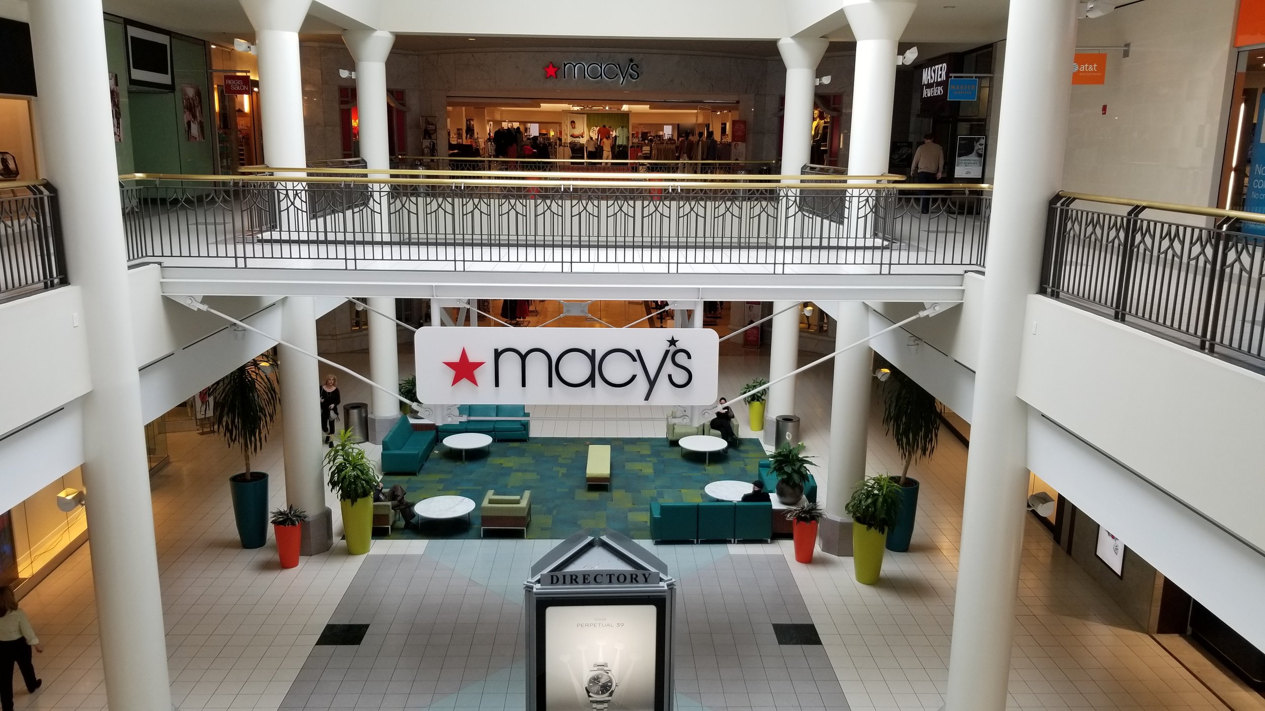 North Point Mall Display - Alpharetta, GA — Blog About Contemporary Leather Furniture