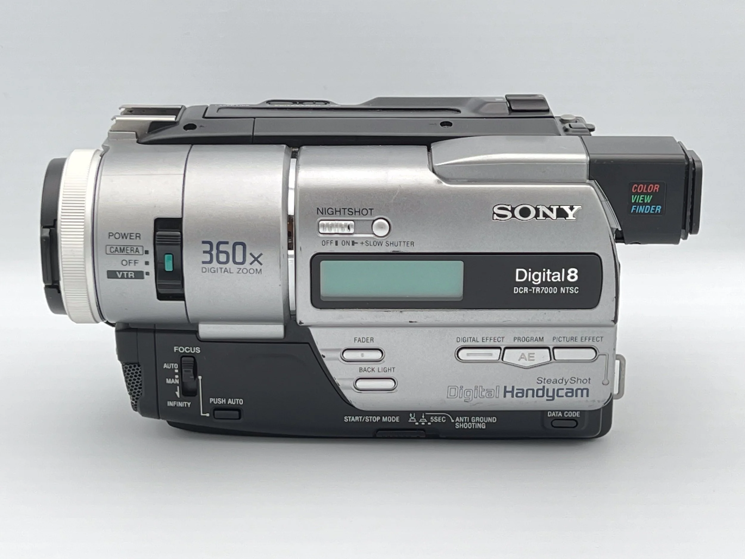 TRV7000-2.jpg
