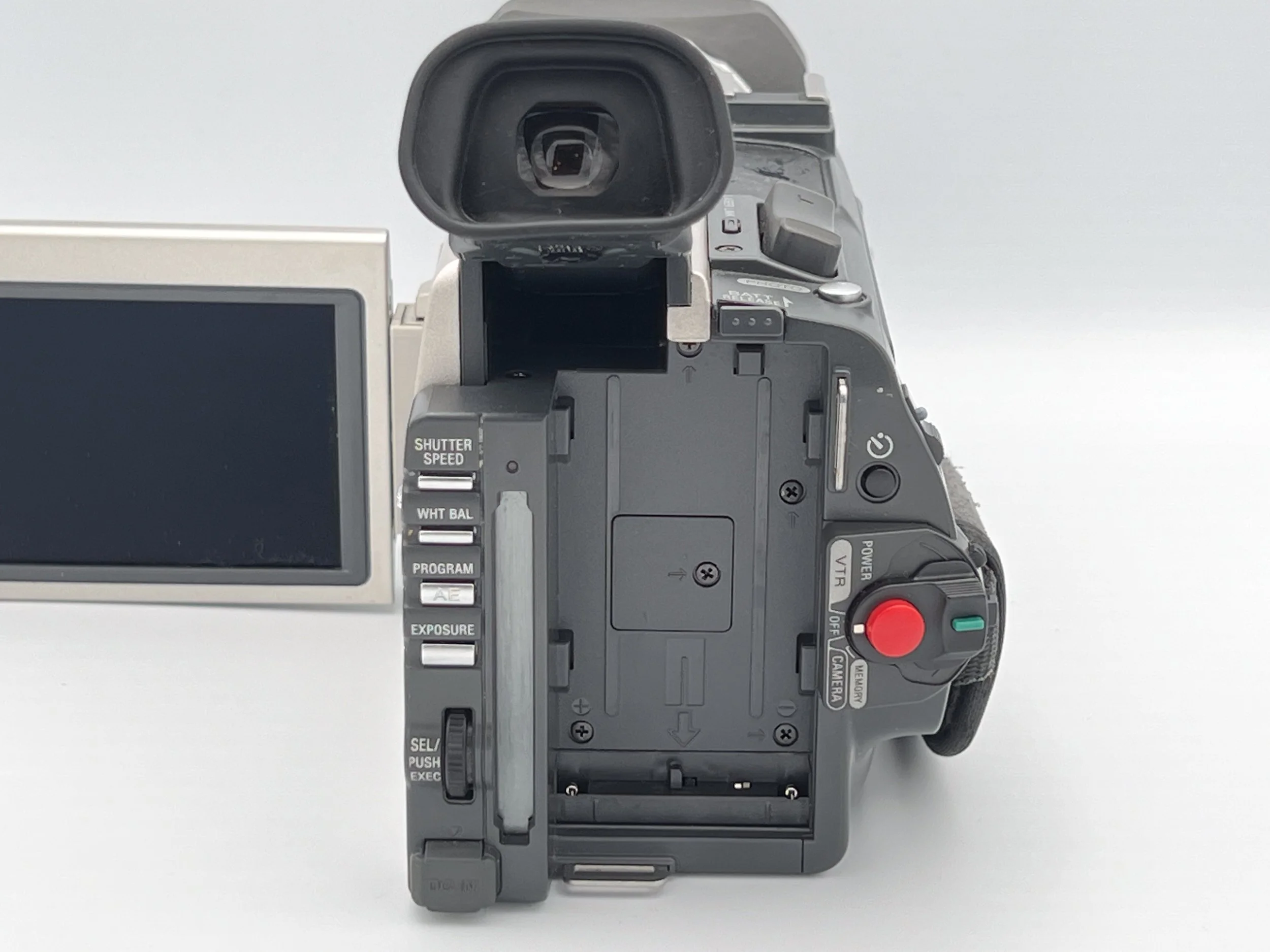 TRV900-7.jpg