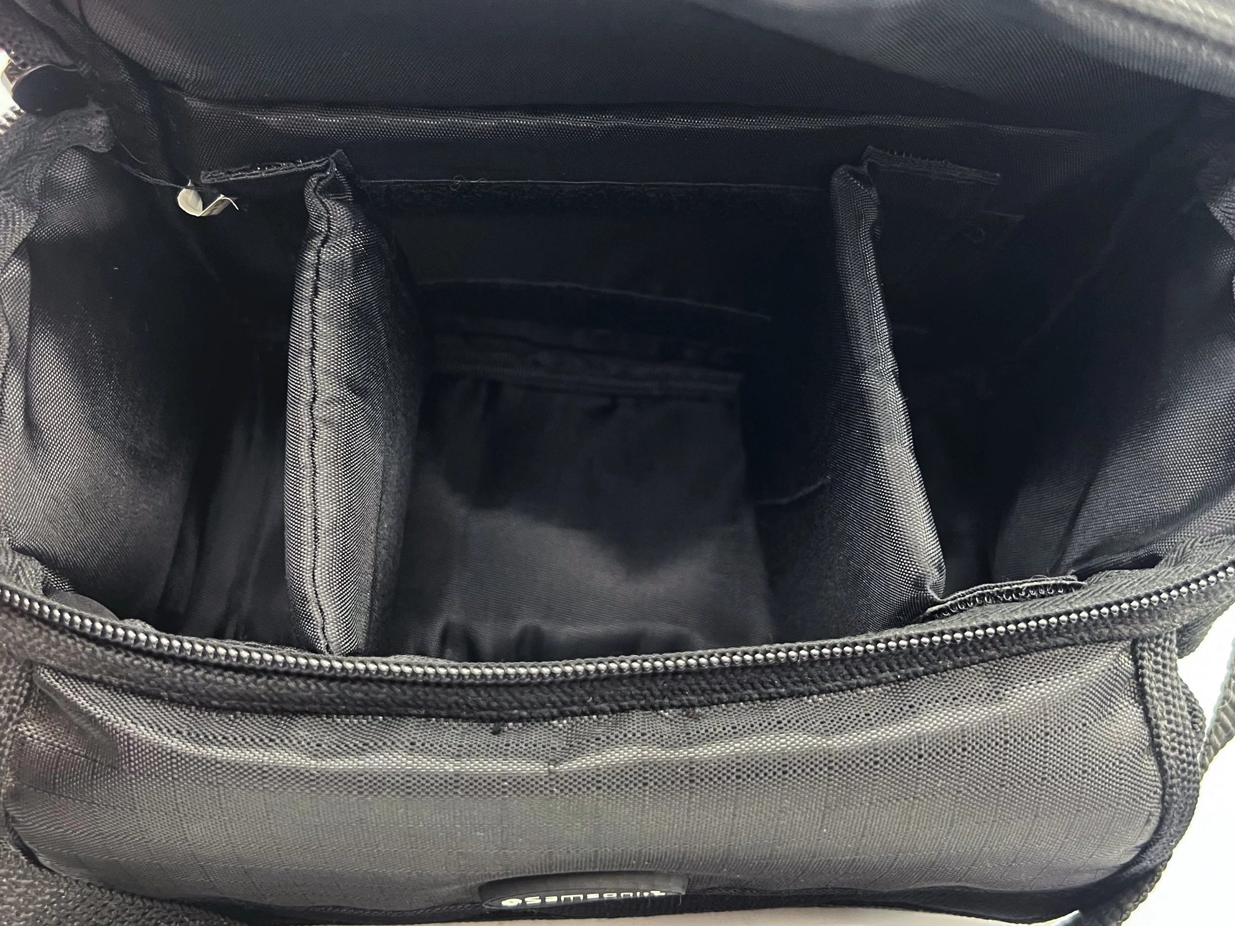 Samsonite Camera Bag-7.jpg