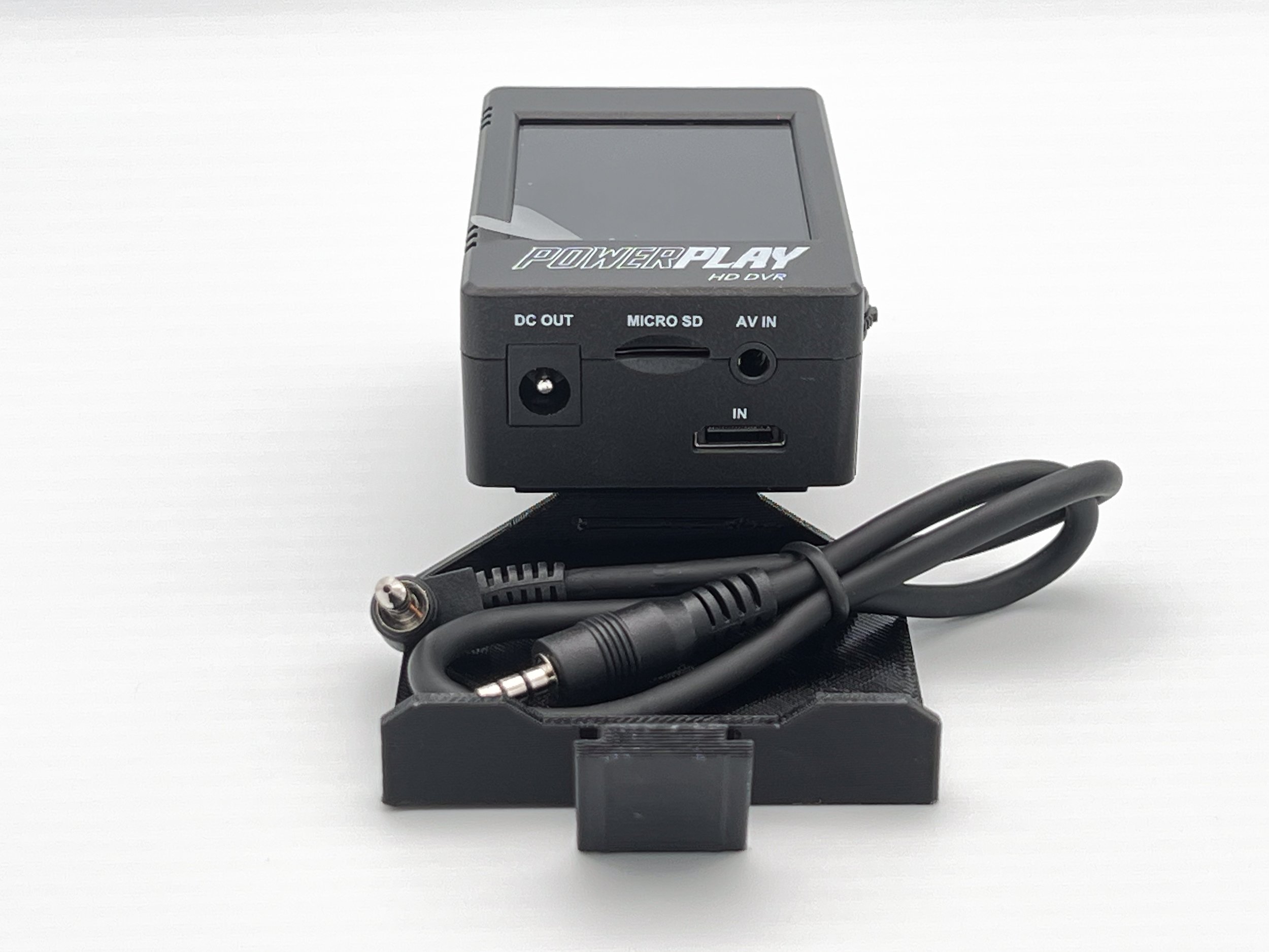 TRV900-2.jpg