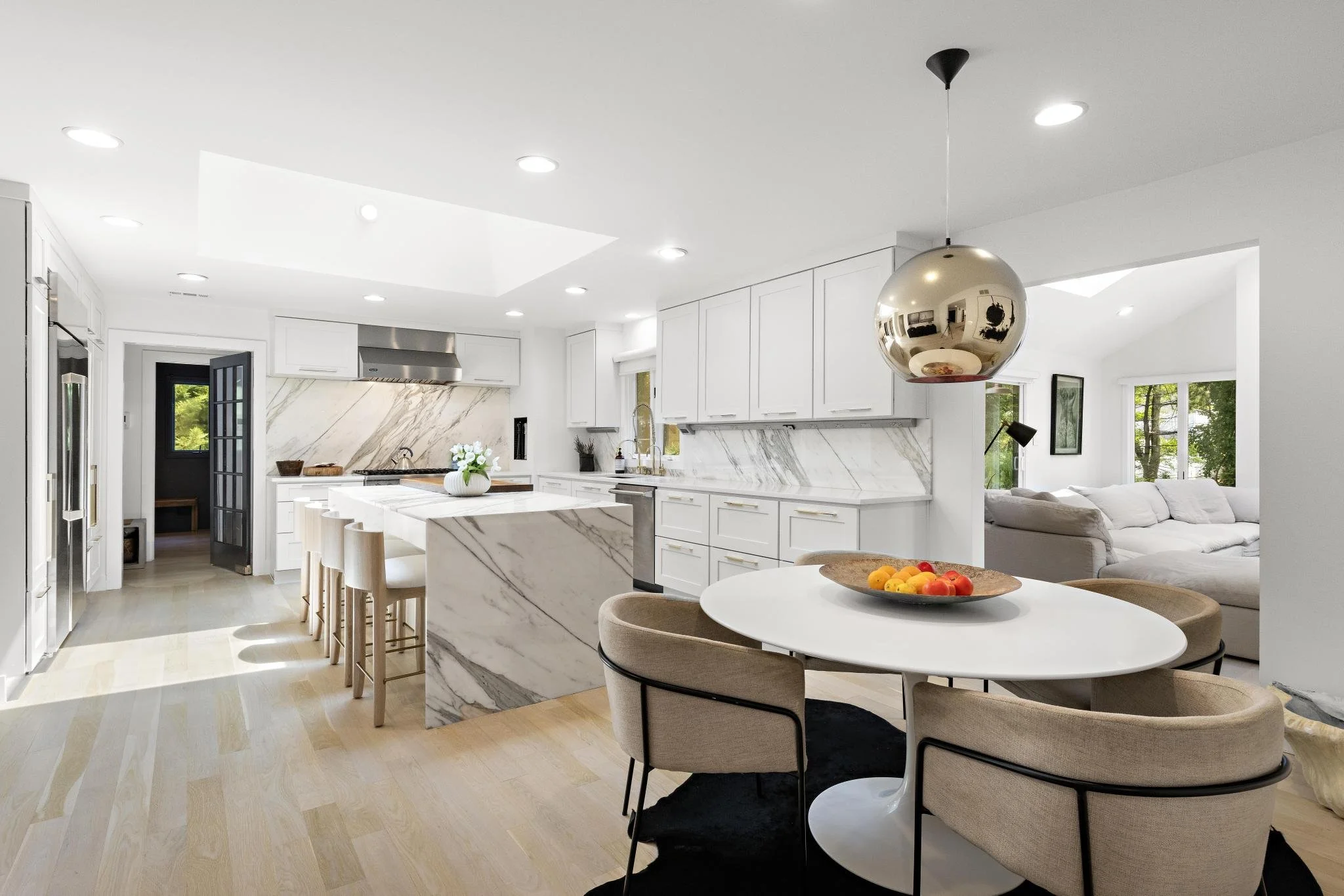 6 Cobblestone Ct (20).jpg