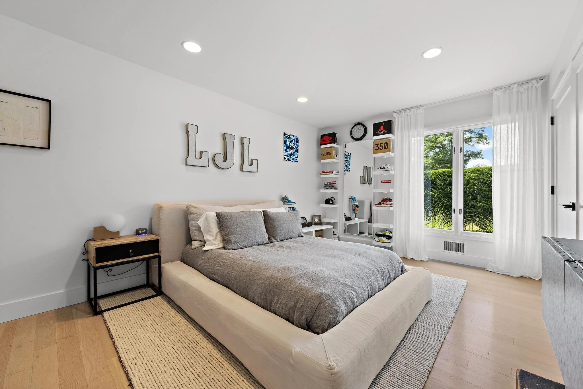 6 Cobblestone Ct (41).jpg