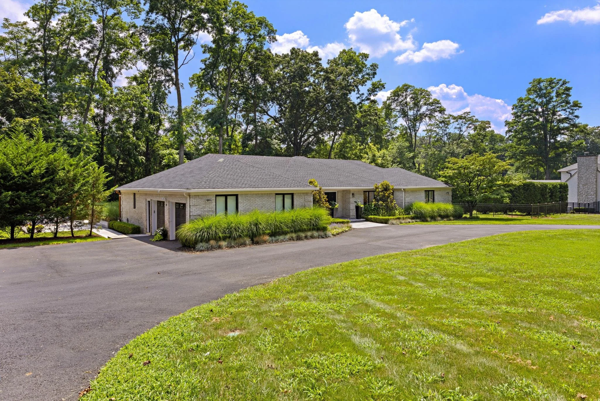 6 Cobblestone Ct (6).jpg