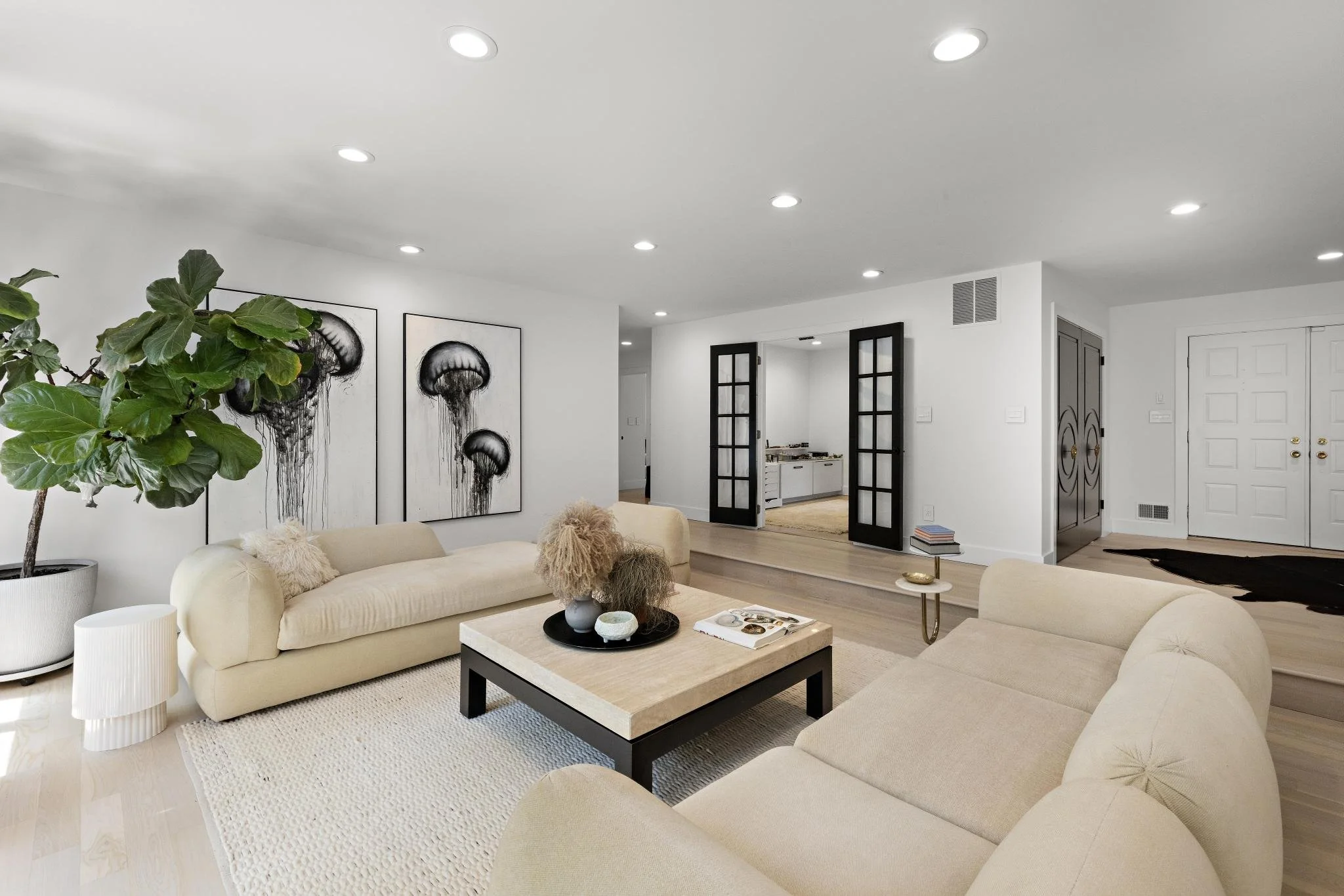 6 Cobblestone Ct (14).jpg