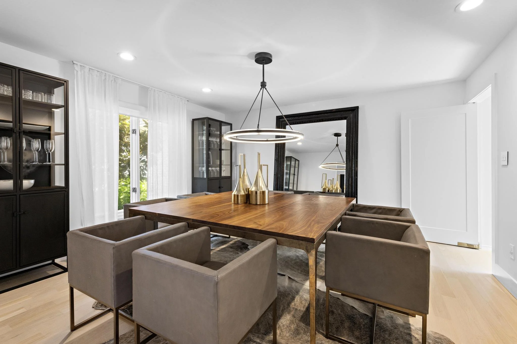 6 Cobblestone Ct (31).jpg