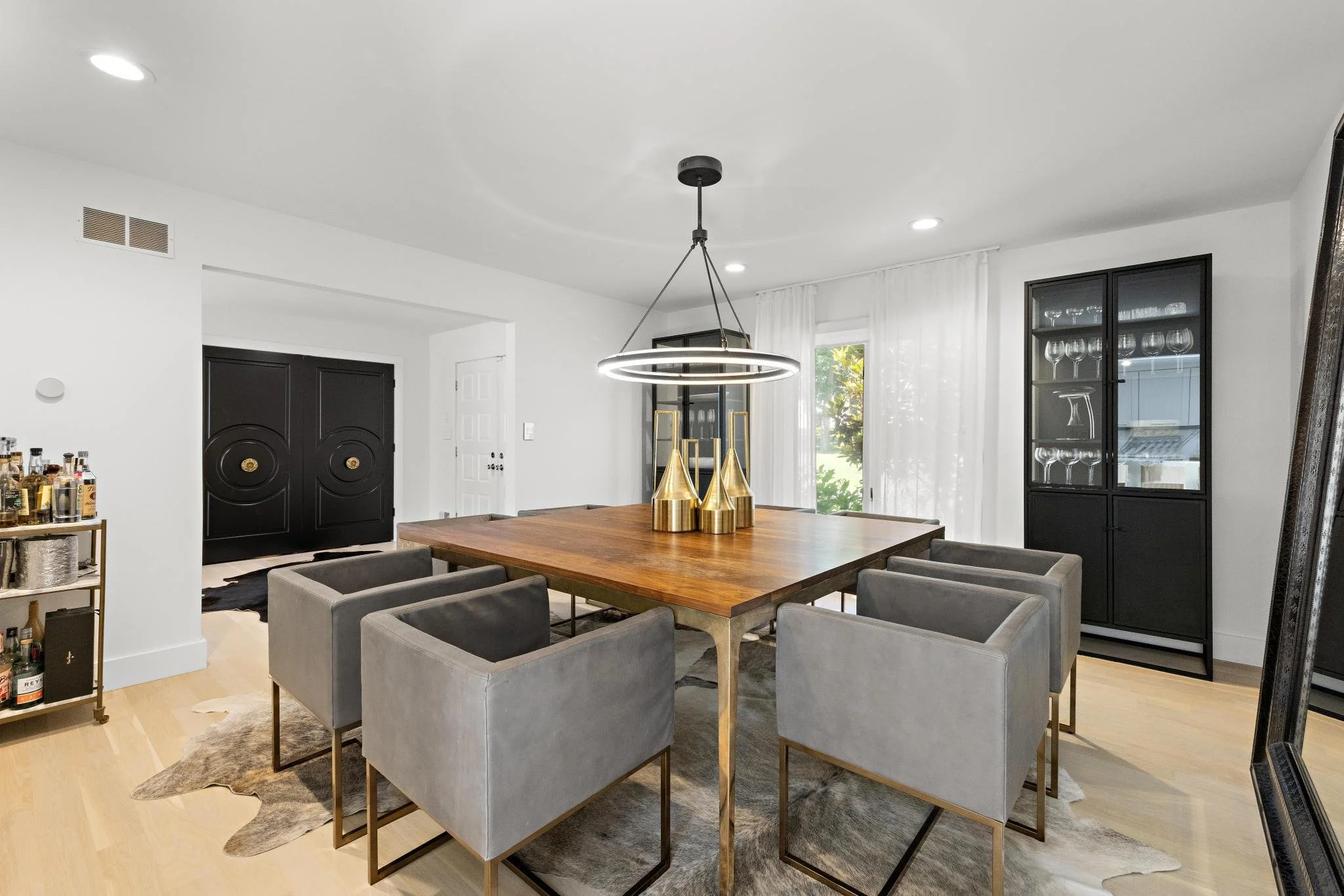 6 Cobblestone Ct (32).jpg