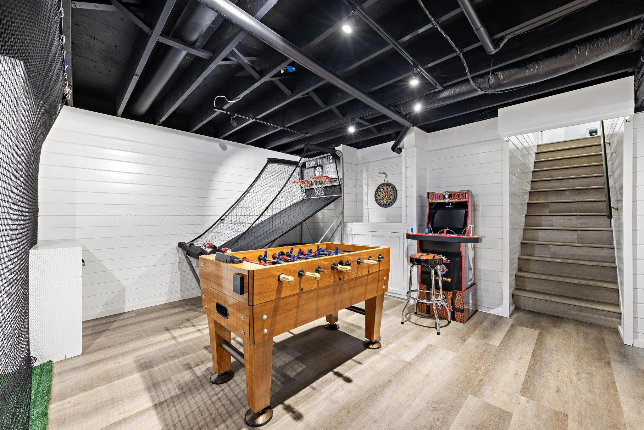 6 Cobblestone Ct (50).jpg