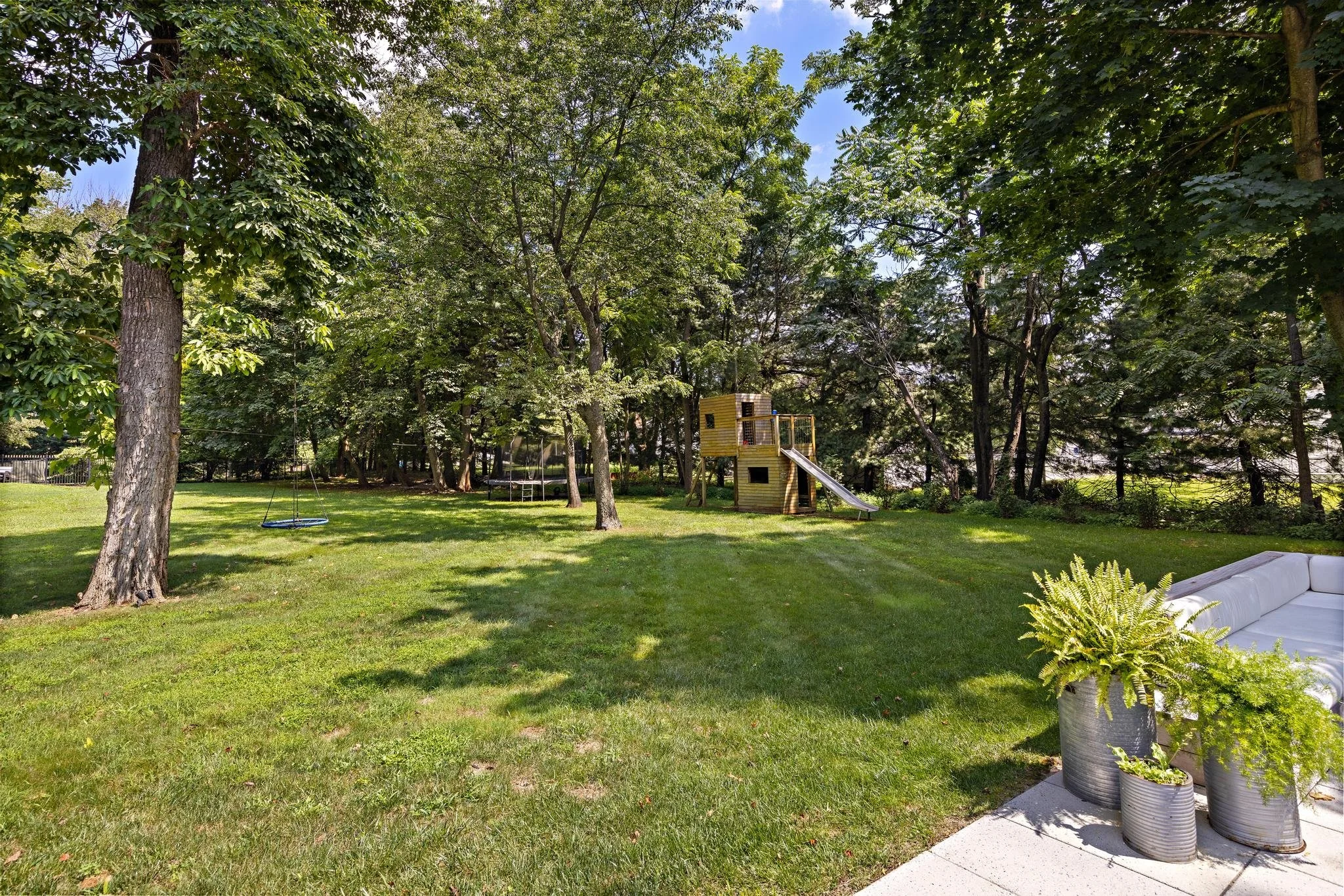 6 Cobblestone Ct (65).jpg