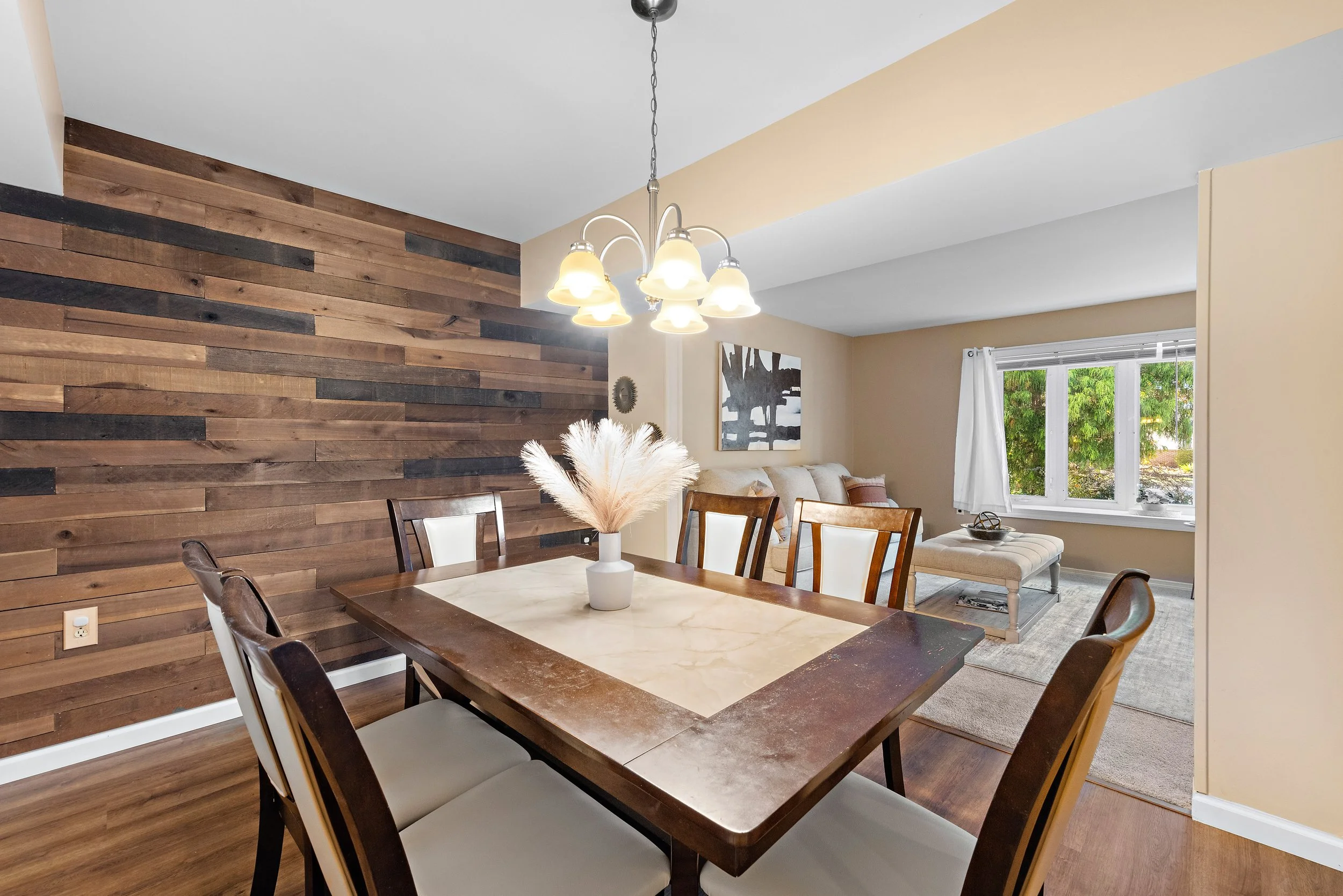 98 Maine St (14).jpg