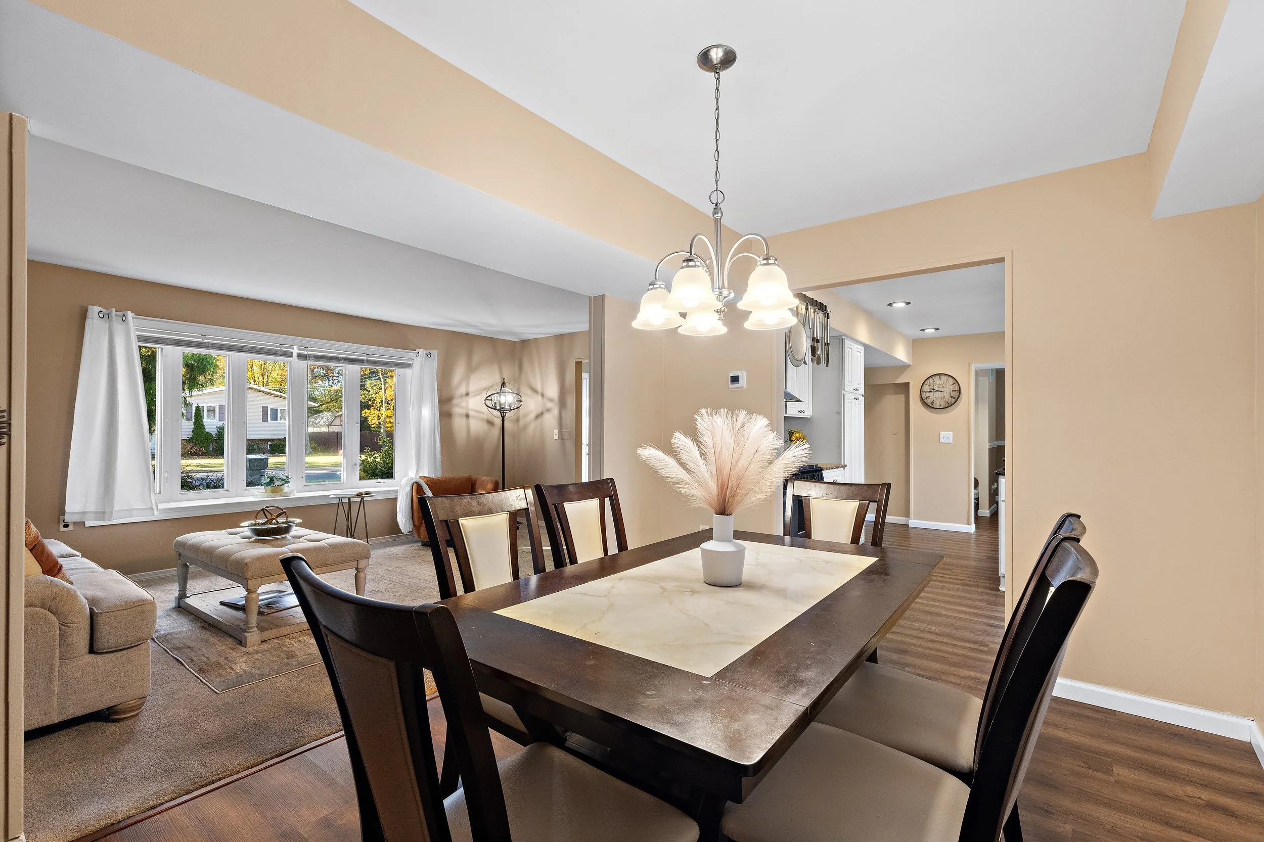 98 Maine St (15).jpg