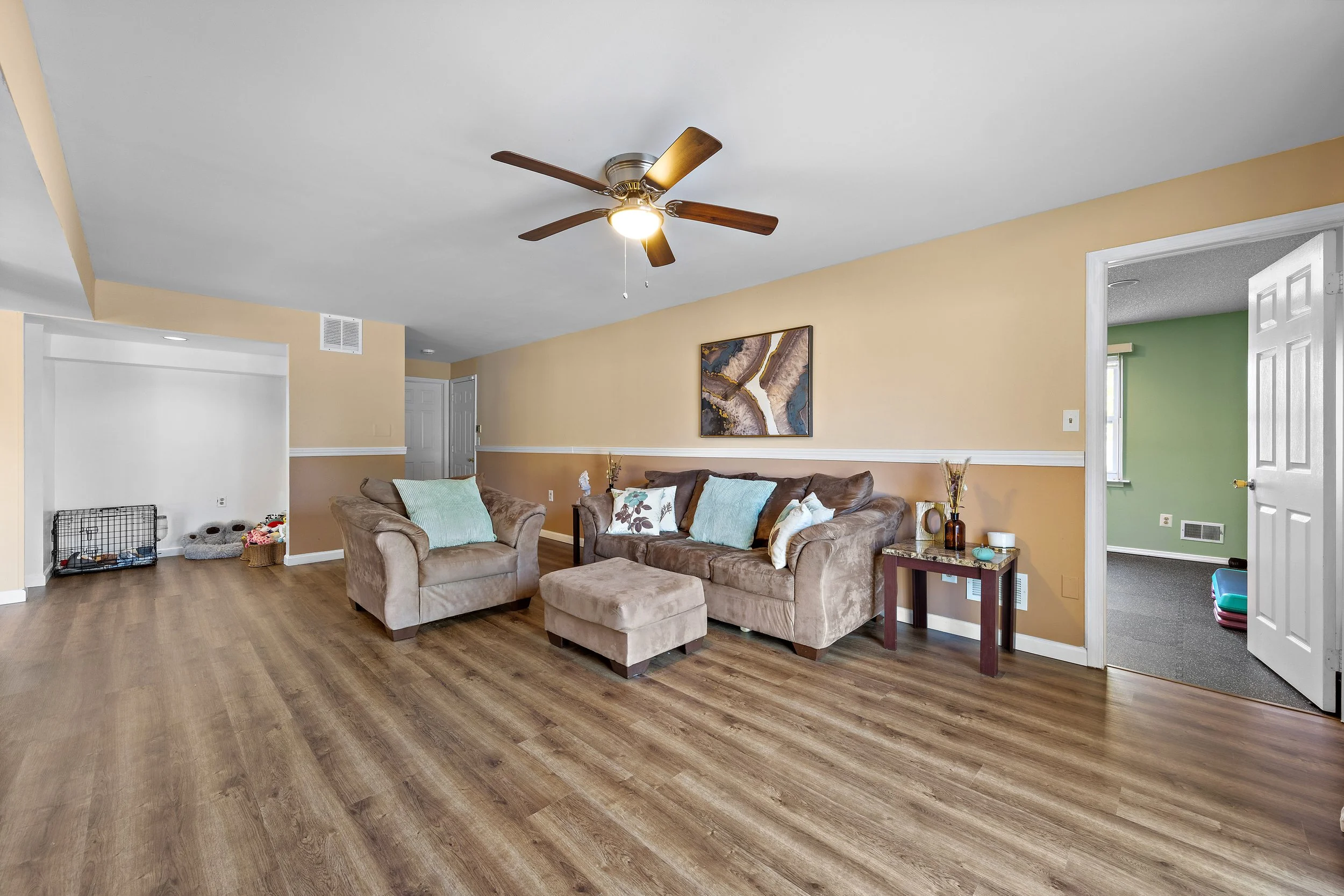 98 Maine St (20).jpg