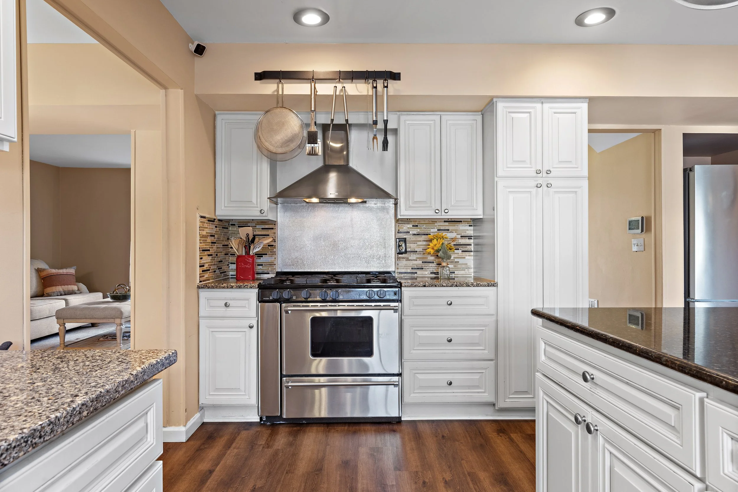 98 Maine St (31).jpg