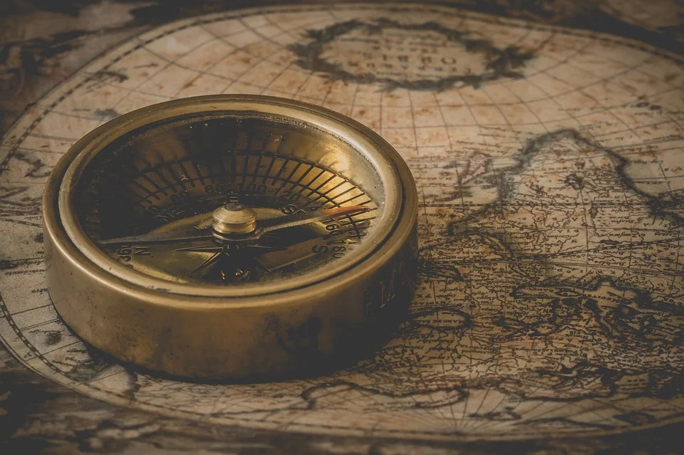 compass-2946957_960_720.jpg
