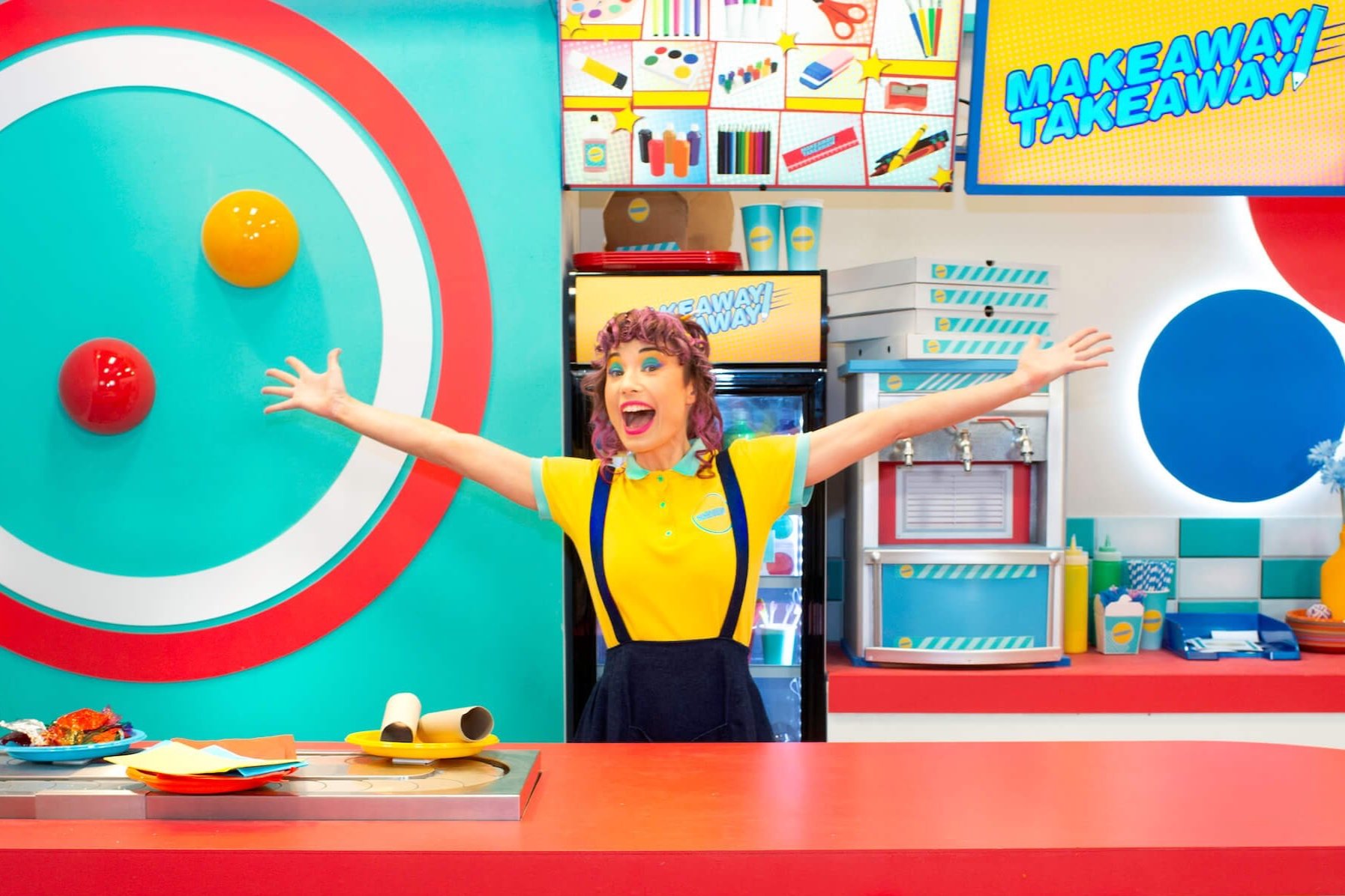 Makeaway+Takeaway+-+Main+Series+Still.jpg